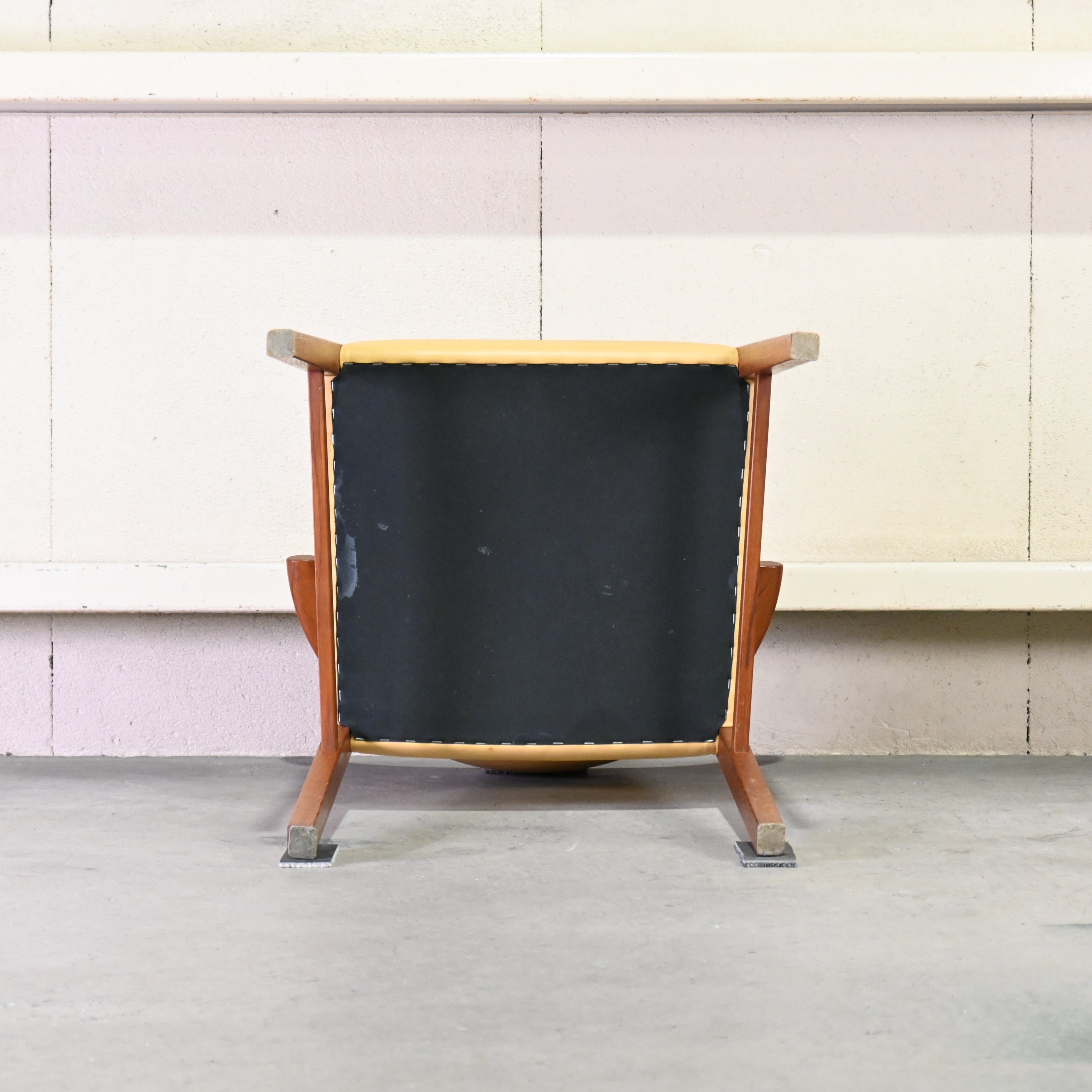 Aobayashi Seisakujyo Teakwood Arm Dining chair Japan vintage Scandinavian design / 青林製作所 チーク材 アーム ダイニングチェア ジャパンヴィンテージ 北欧デザイン