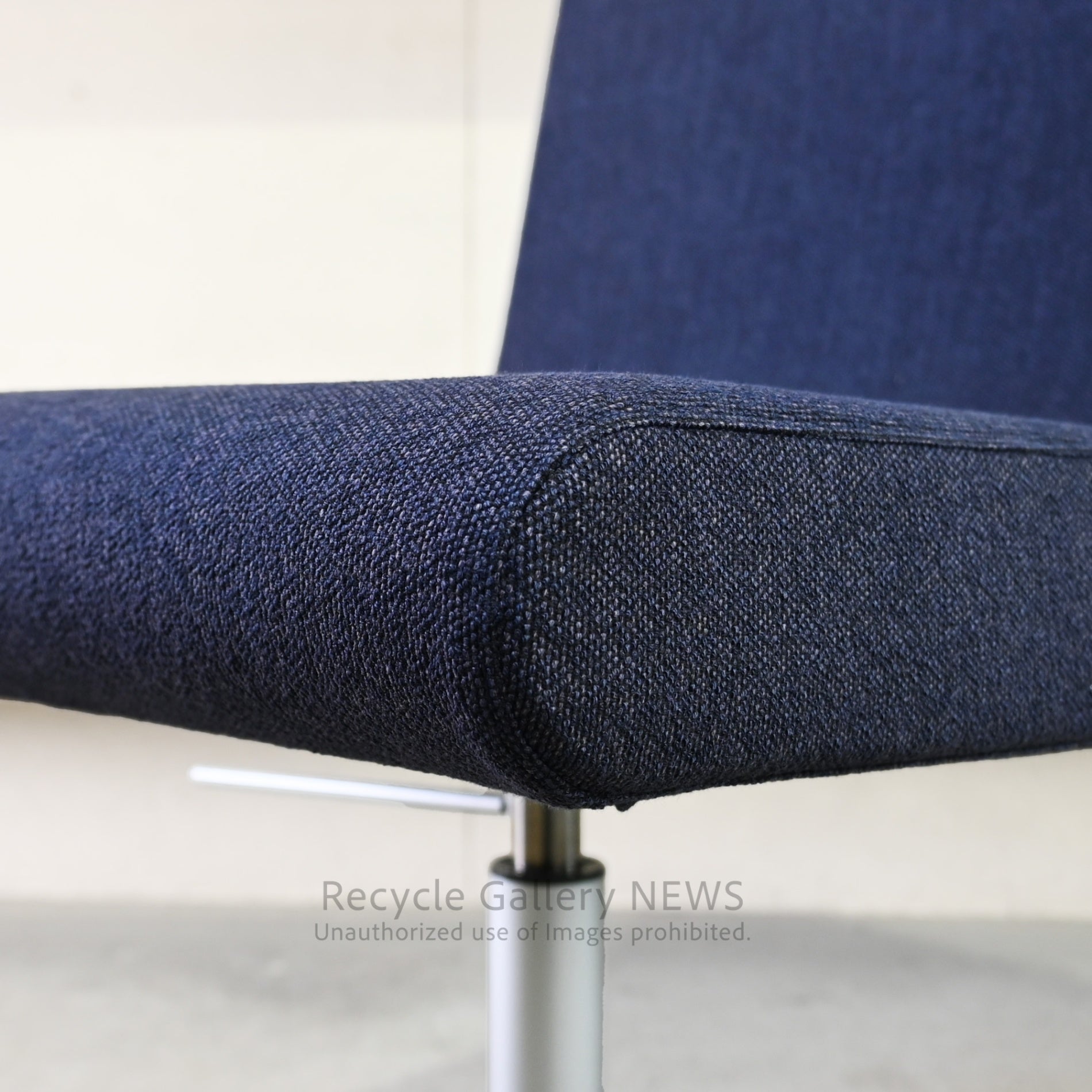 CASSINA ixc. BOOMERANG four star Modern Swivel Chair / カッシーナ イクスシー ブーメラン フォースター スウィベルチェア モダン