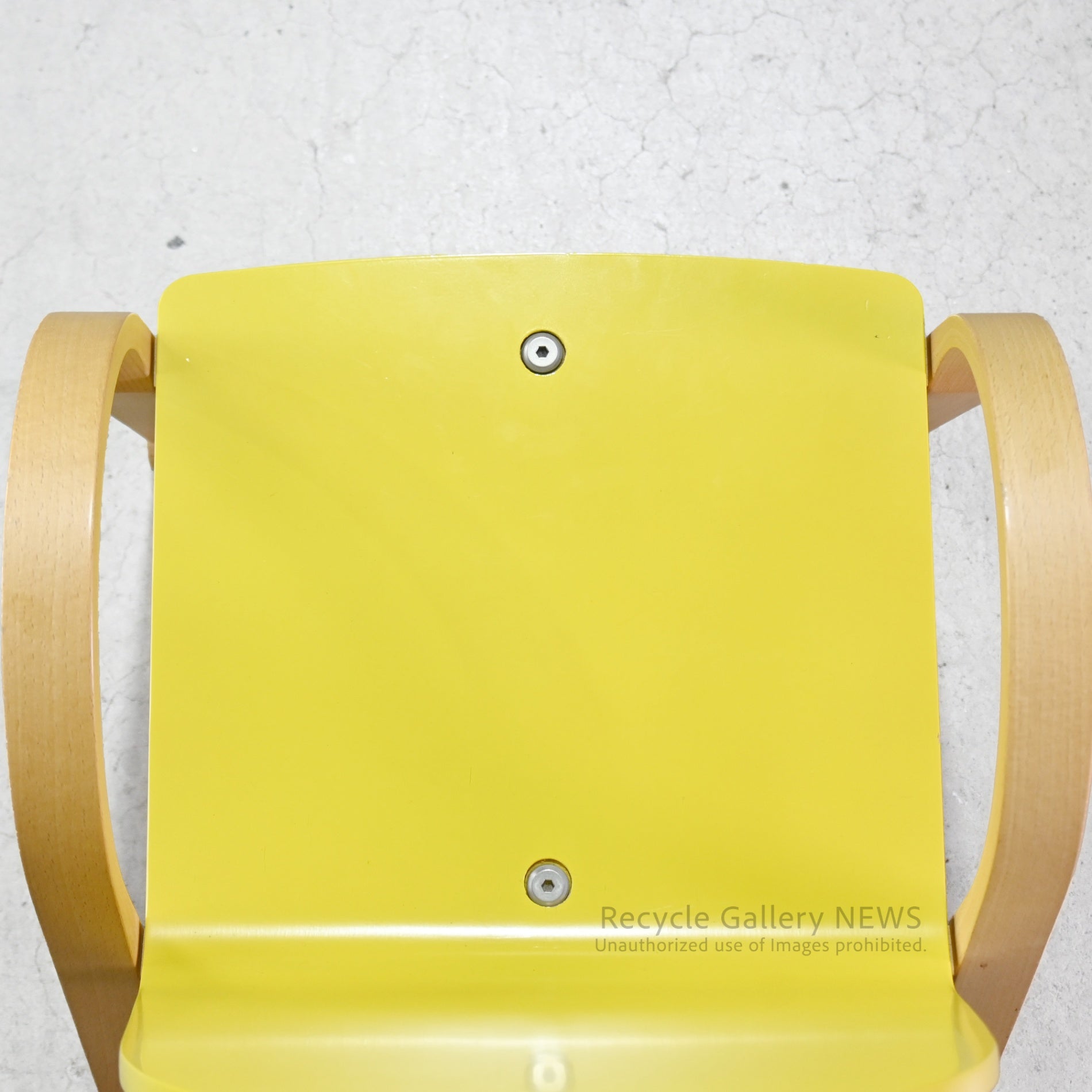 Nisshin Mokko ac-cent Kids chair Yellow Japan / 日進木工 アクセント キッズチェア イエロー 日本