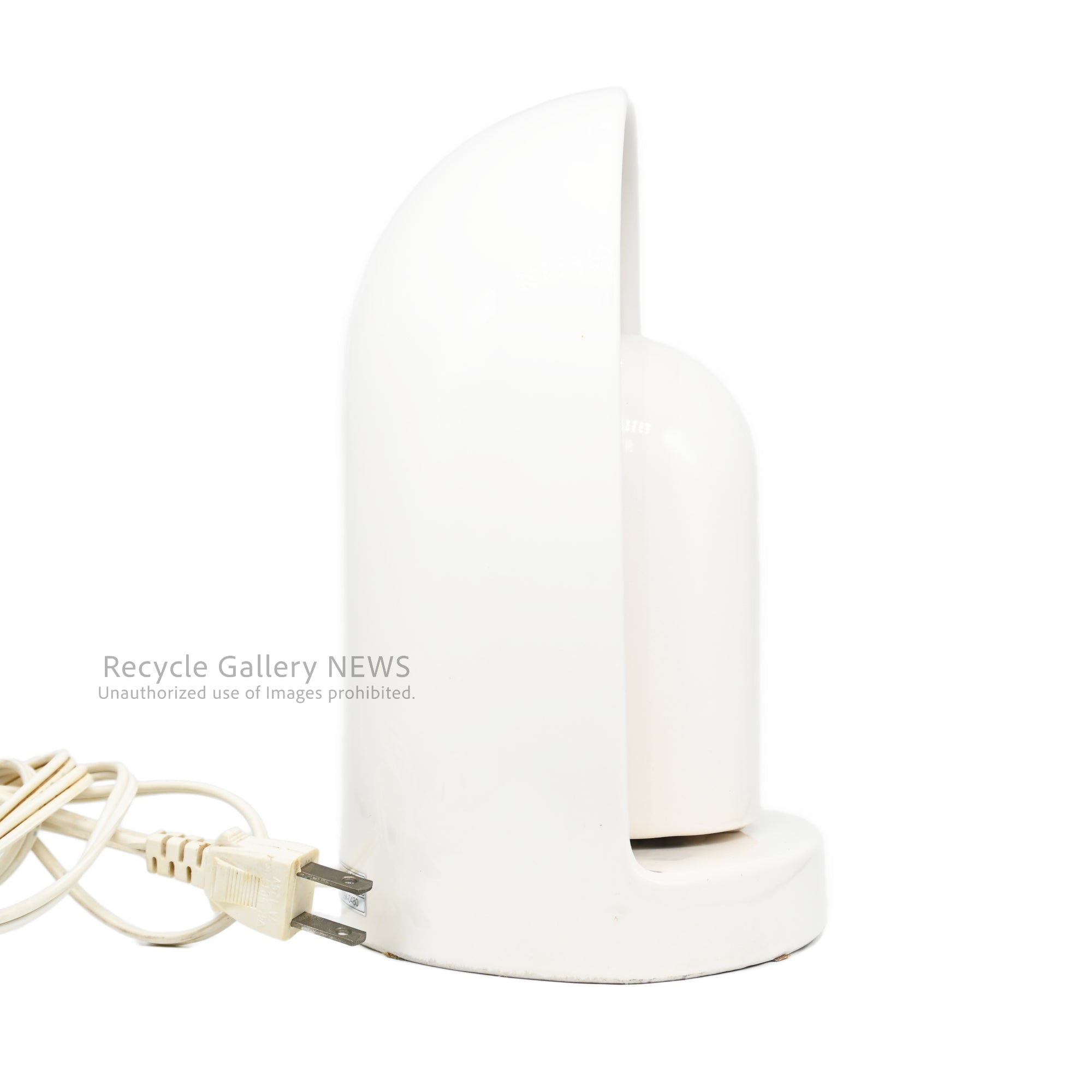 Yamagiwa CERAMICA Japan White Table Lamp Mid Century Modern Art Piece 1983/ ヤマギワ セラミカ テーブルランプ 日本 白色 ミッドセンチュリー アートピース 1983年製