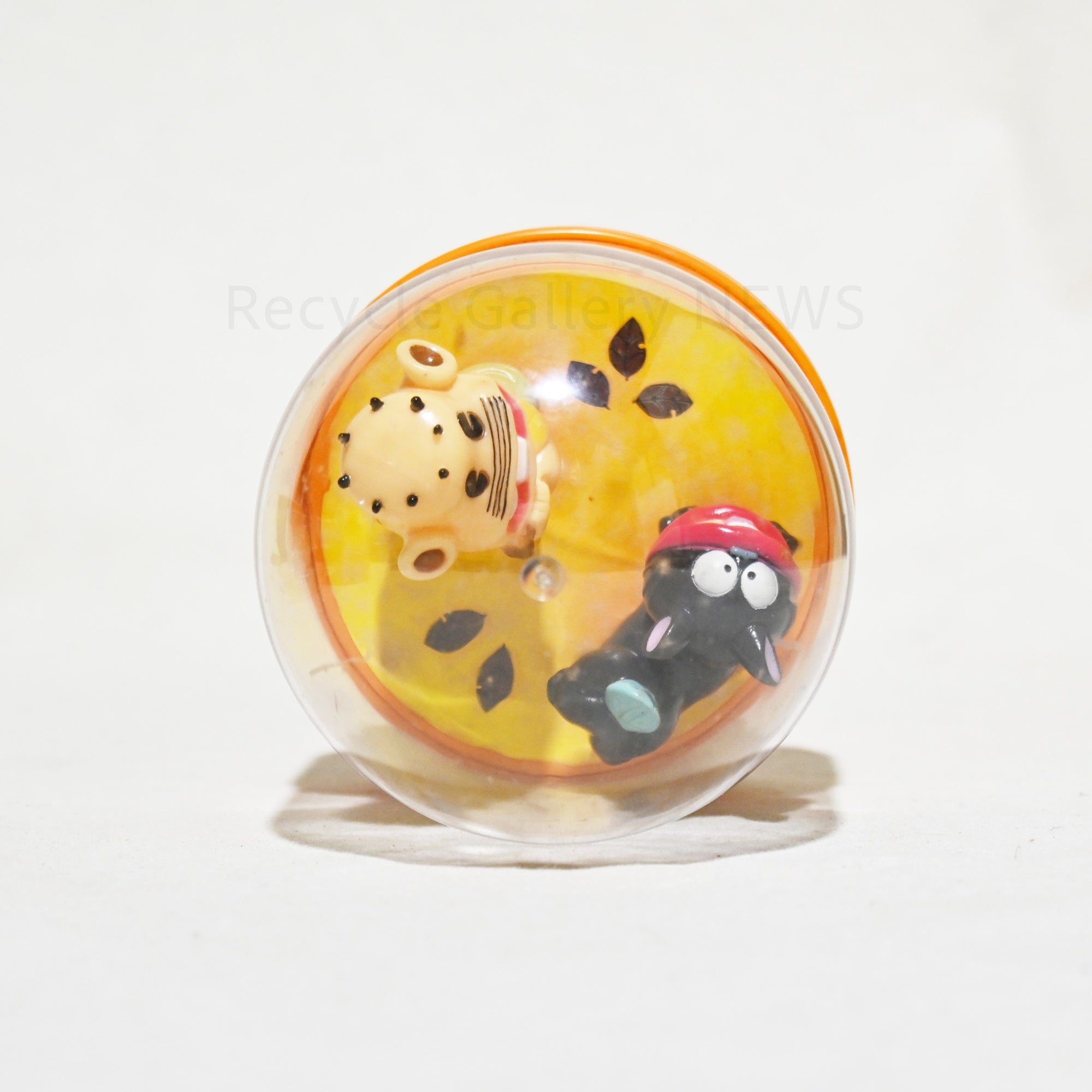 Genius Bakabon Dome-Shaped Music Box Rerere-no-Ojisan Unagi-Inu Japan Vintage Retro / 天才バカボン ドーム型 オルゴール レレレのおじさん ウナギイヌ 当時物 昭和レトロ 日本ヴィンテージ