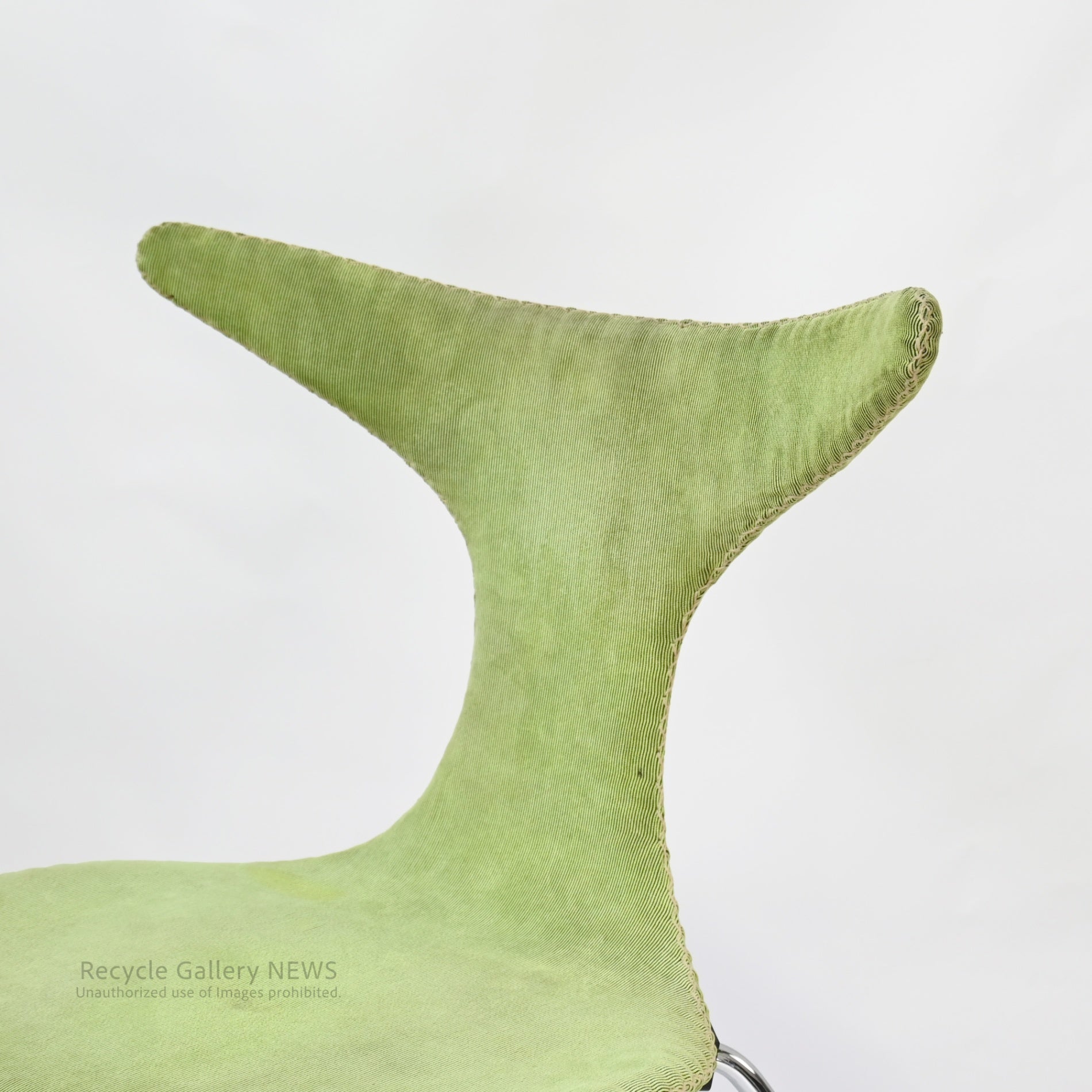 dolphin chair Green Danish Design by Bjarke Nielsen Scandinavian Modern / ドルフィンチェア デンマーク グリーン ビャルケ・ニールセン 北欧デザイン