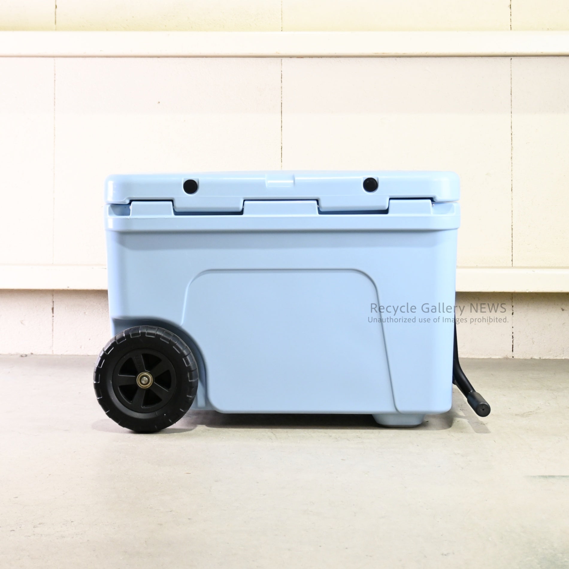 YETI  Tundra Cooler box (45L) Rare color Light Blue / イエティ タンドラ クーラーボックス45リットル ライトブルー