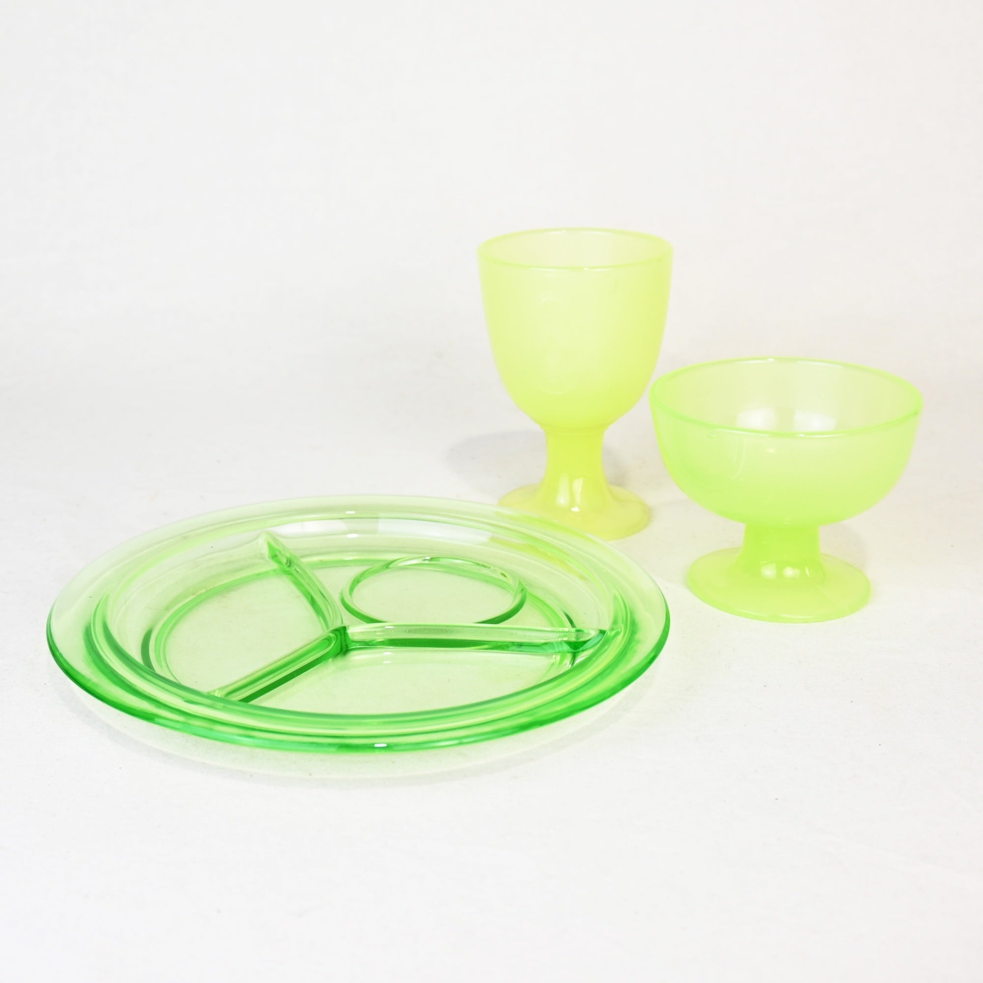 Uranium Divided Plate Vaseline glass Vintage / ウランガラス 仕切りプレート ヴィンテージ