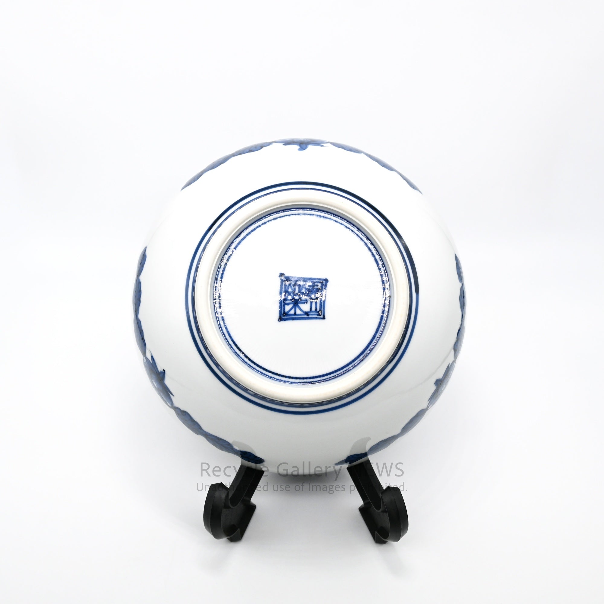 Ichiraku Yamamoto Blue White Porcelain Neziri-Shonzui Lobed-Rim Bowl / 山本壹楽 壹楽窯 染付 ねじり祥瑞 稜花 鉢 藍色