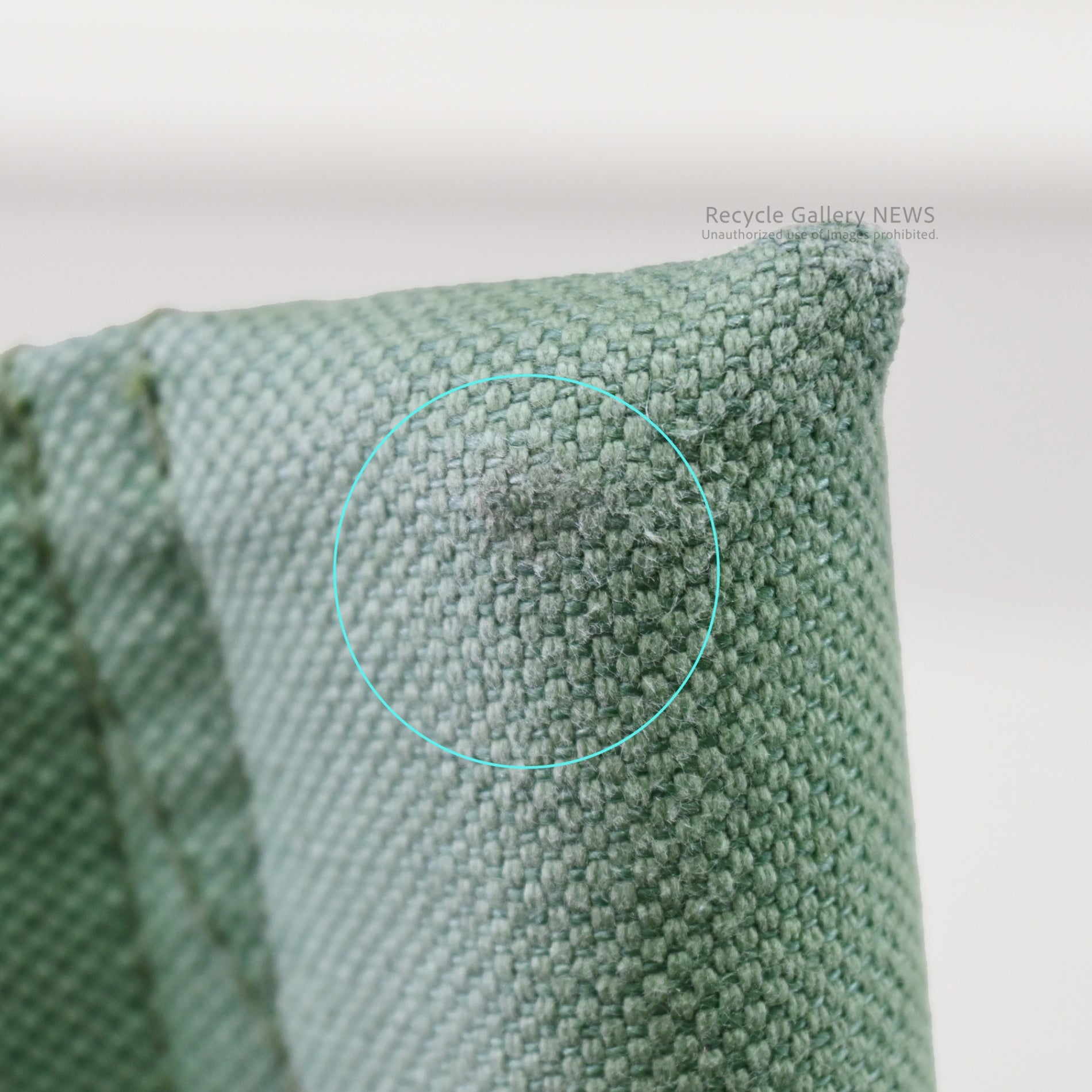 Innovator  Captain Chair Green Color Wood  Metal Sweden Scandinavian Modern Mid-Century / イノベーター キャプテン チェア 緑色 木 金属 スウェーデン 北欧モダン ミッドセンチュリー
