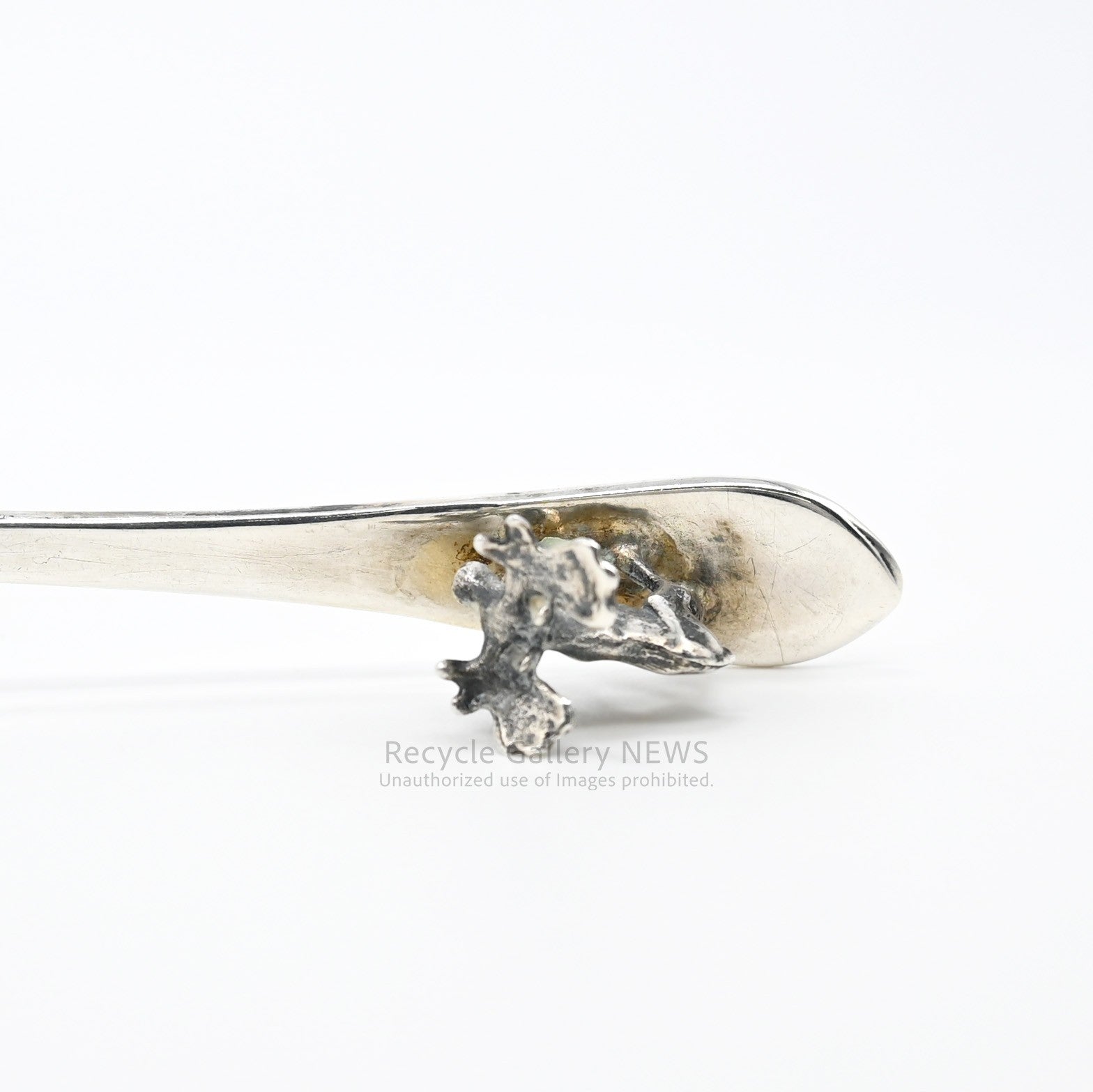 Sterling Silver Animal Spoons Set of 2 Moose & Bison Made in Canada / 動物たちのスプーン 2本セット ミニスプーン スターリングシルバー製 カナダ産 動物モチーフ ムース バイソン レゾリュート・ベイ