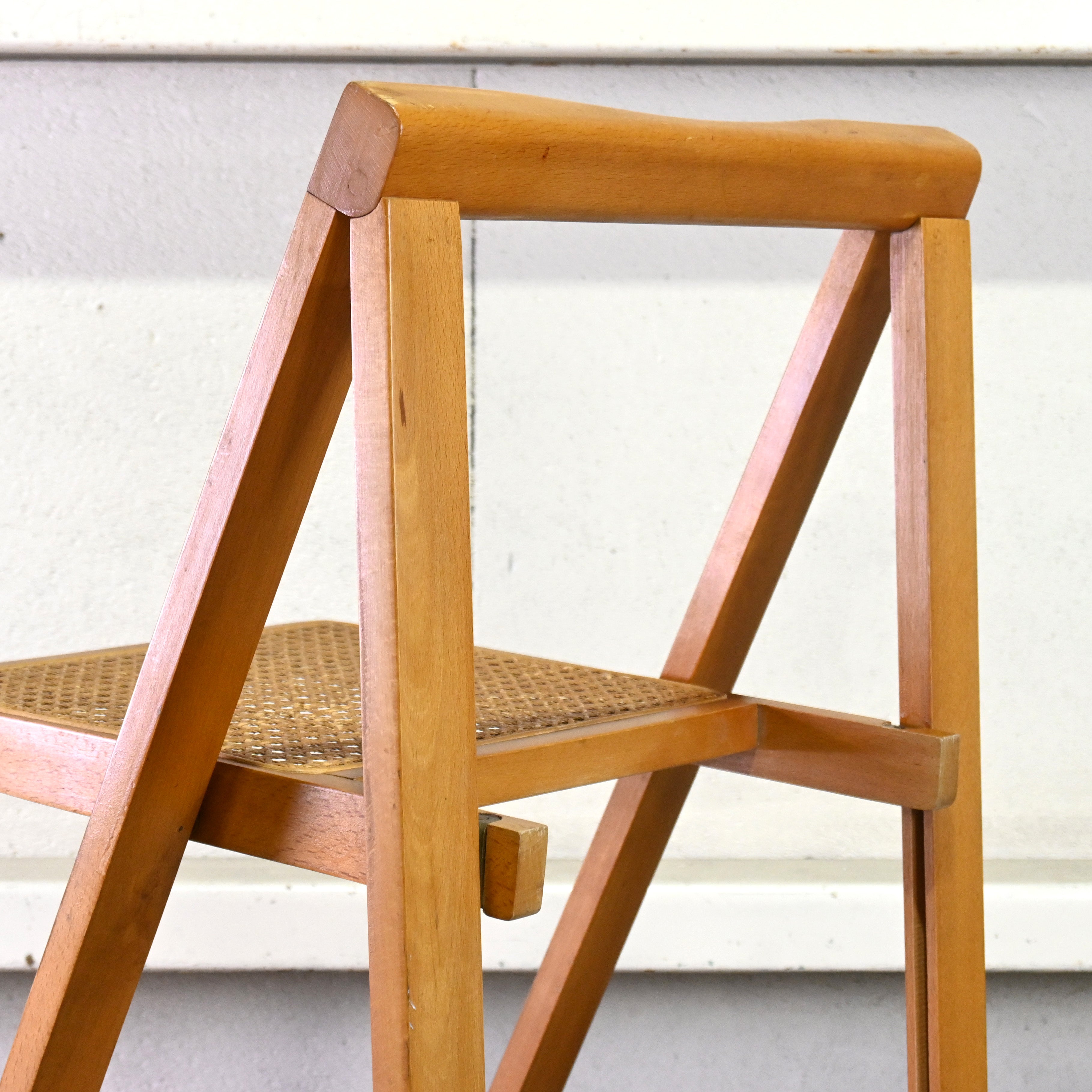 Aldo Jacober Trieste Folding chair Rattan seat Italian design Rumania vintage / アルド・ジャコバー トリエステ フォールディングチェア ラタンシート イタリアンデザイン ルーマニアヴィンテージ