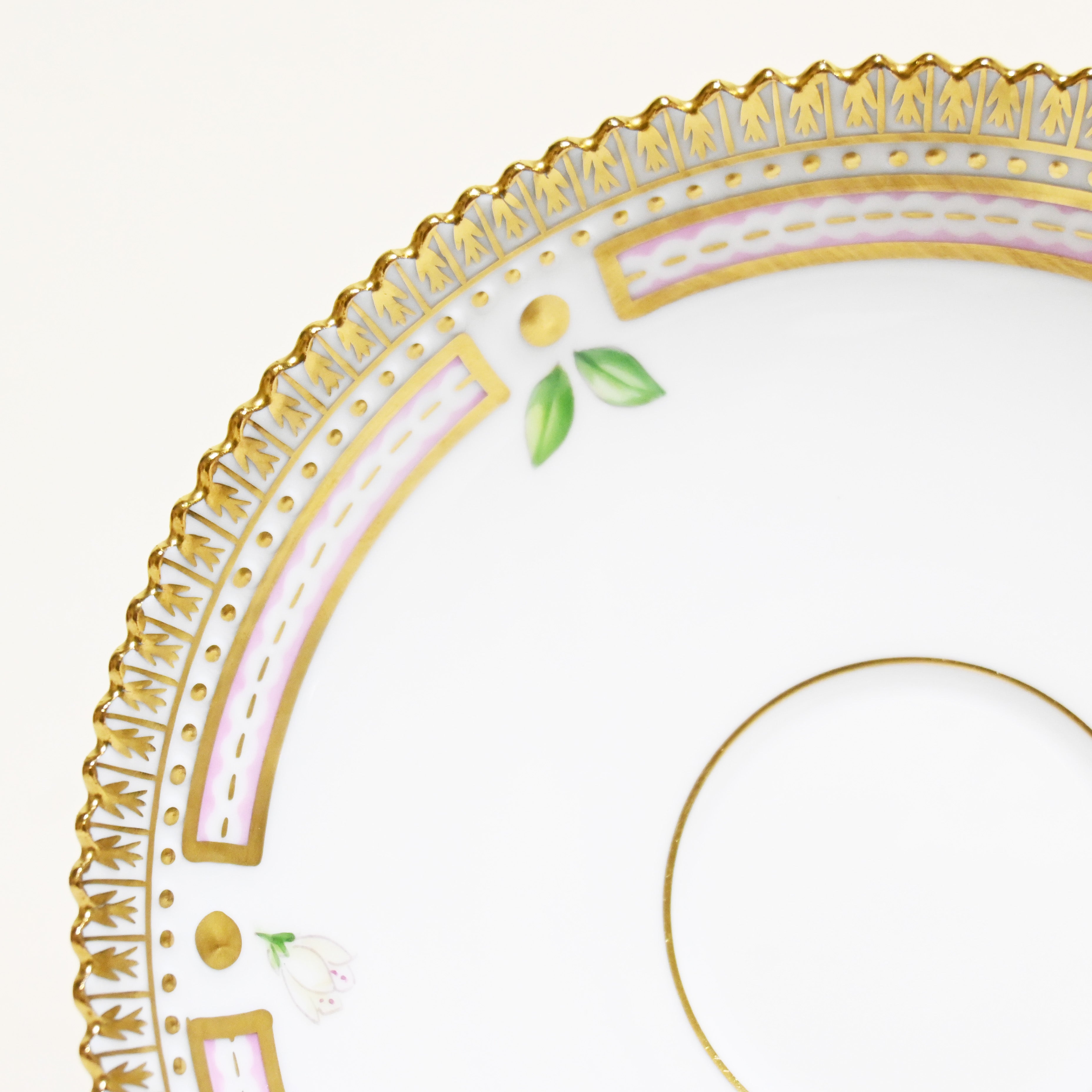 ROYAL COPENHAGEN Flora Danica C&S Denmark Luxury Tableware / ロイヤルコペンハーゲン フローラダニカ カップ＆ソーサー 高級食器 デンマーク