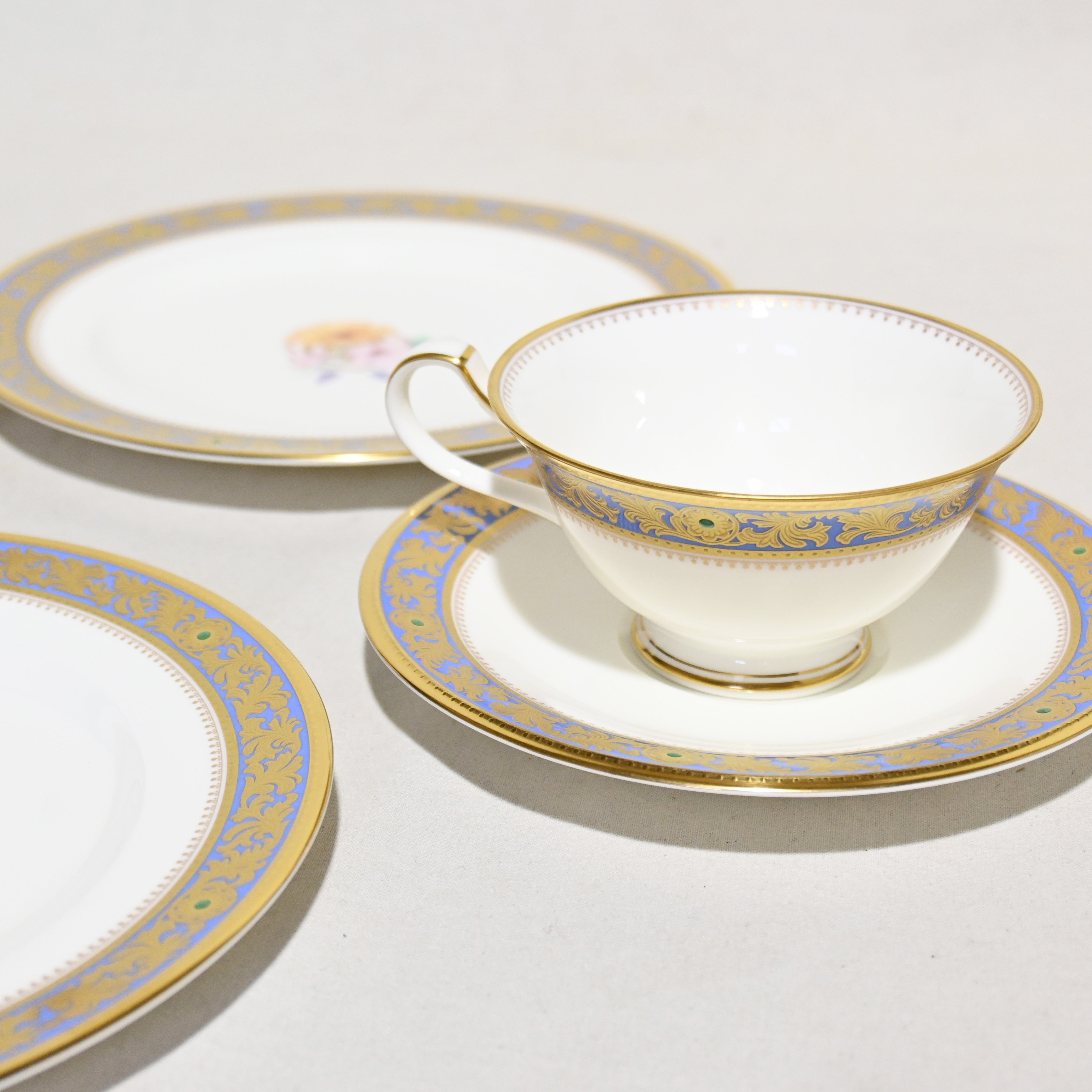 Noritake GRAND BROCHE C＆S＆Plate Japan Luxury Tableware / ノリタケ グランブロシェ トリオペア カップ ソーサー プレート 箱付き