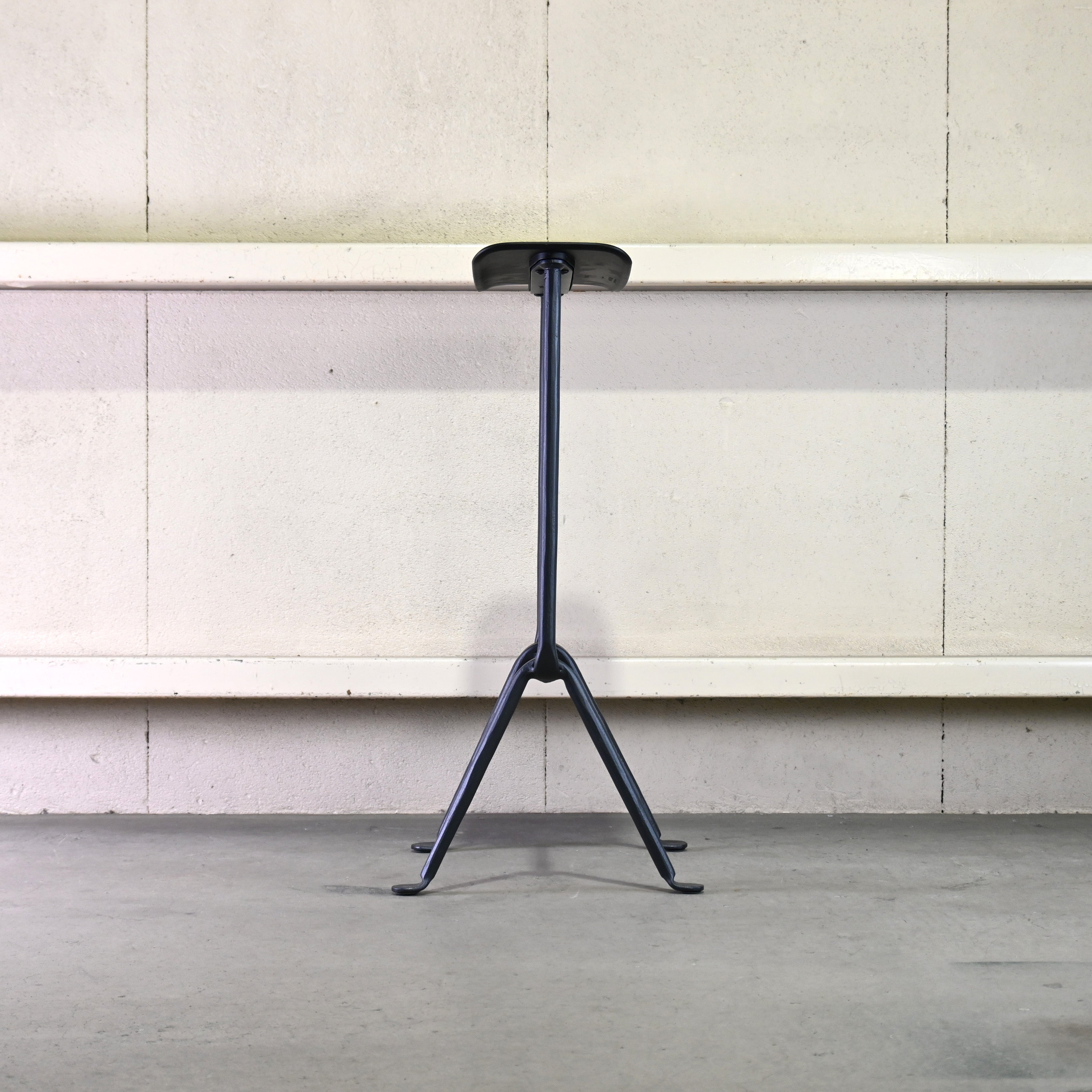 MAGIS Officina stool Ronan & Erwan Bouroullec Industrial Italian modern design / マジス オフィチーナ スツール ロナン エルワン ブルレック インダストリル イタリアンモダンデザイン