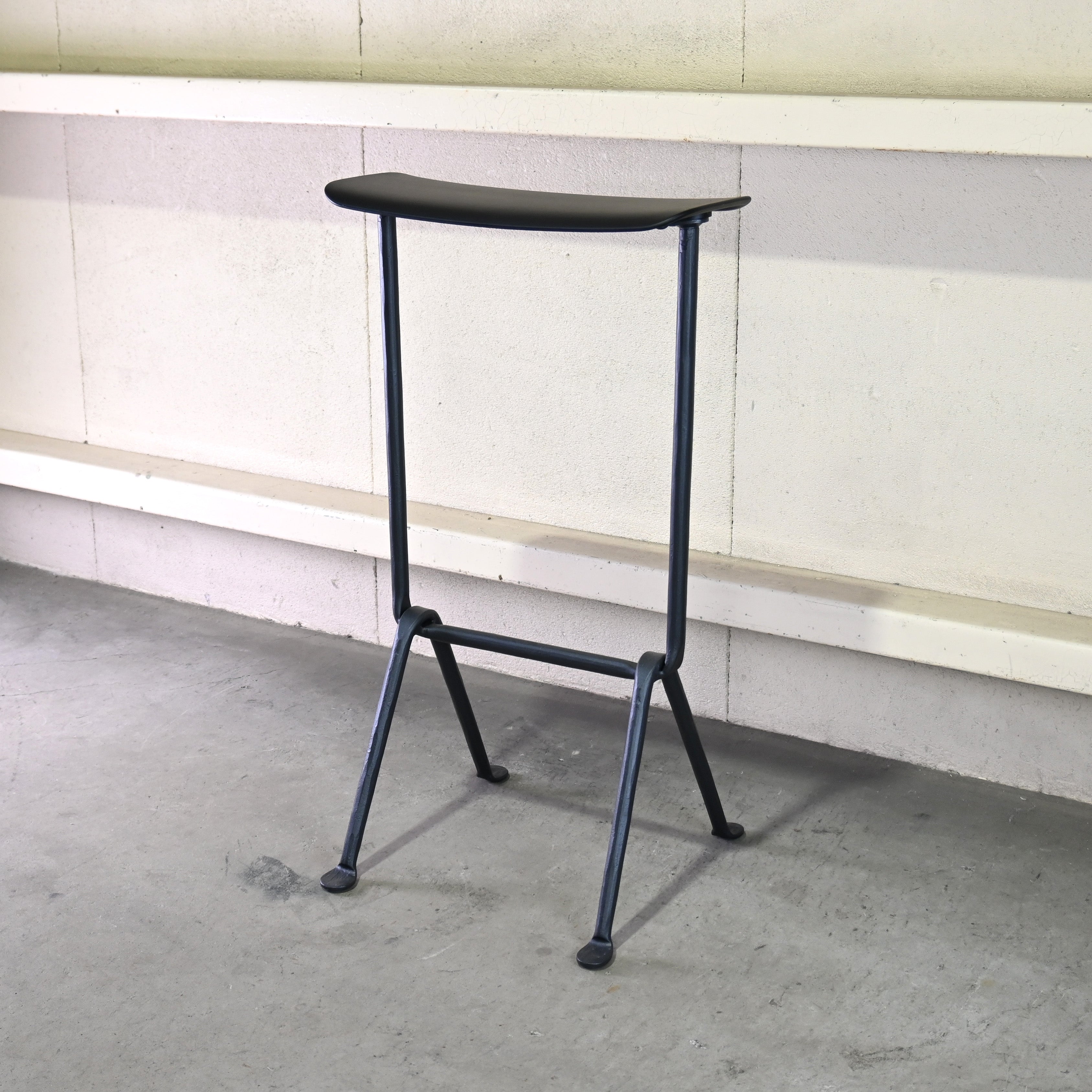 MAGIS Officina stool Ronan & Erwan Bouroullec Industrial Italian modern design / マジス オフィチーナ スツール ロナン エルワン ブルレック インダストリル イタリアンモダンデザイン