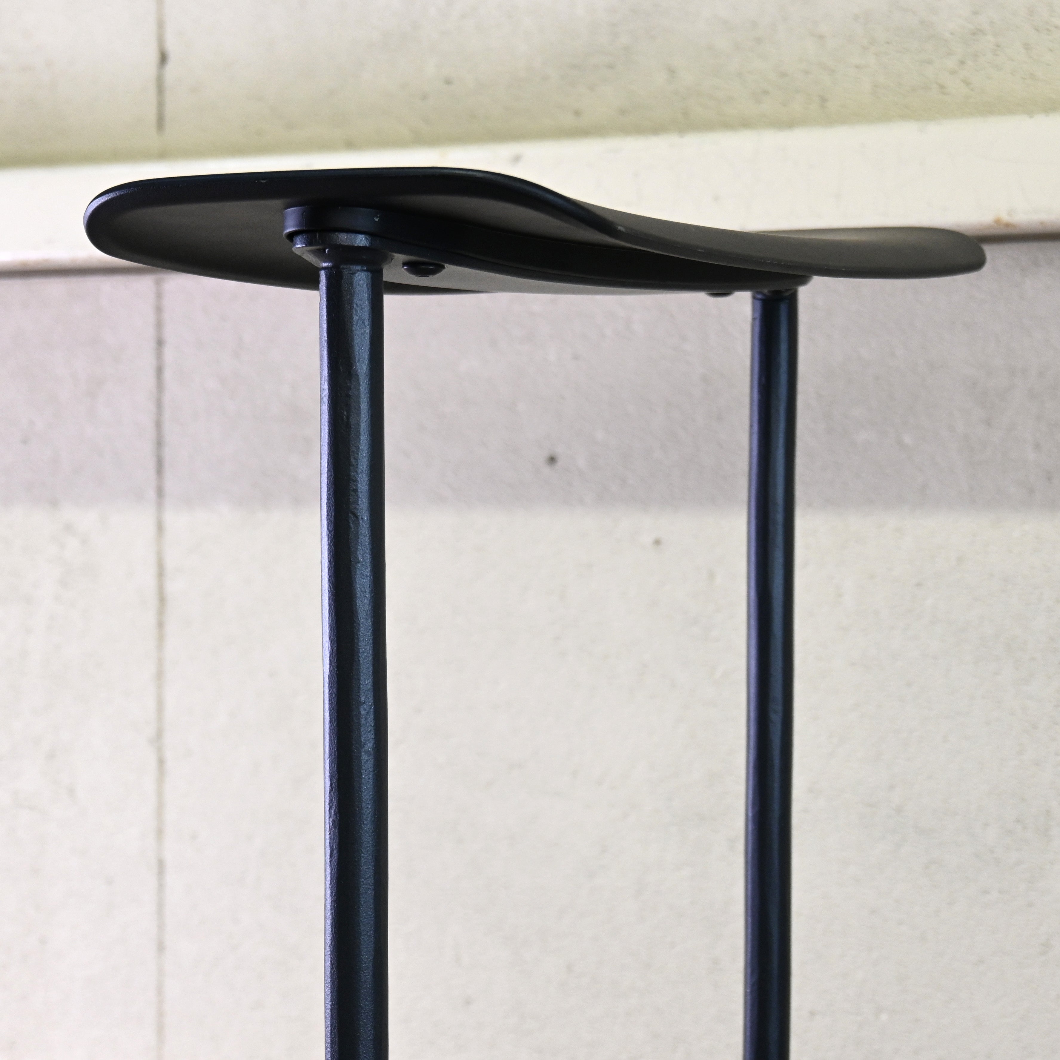 MAGIS Officina stool Ronan & Erwan Bouroullec Industrial Italian modern design / マジス オフィチーナ スツール ロナン エルワン ブルレック インダストリル イタリアンモダンデザイン