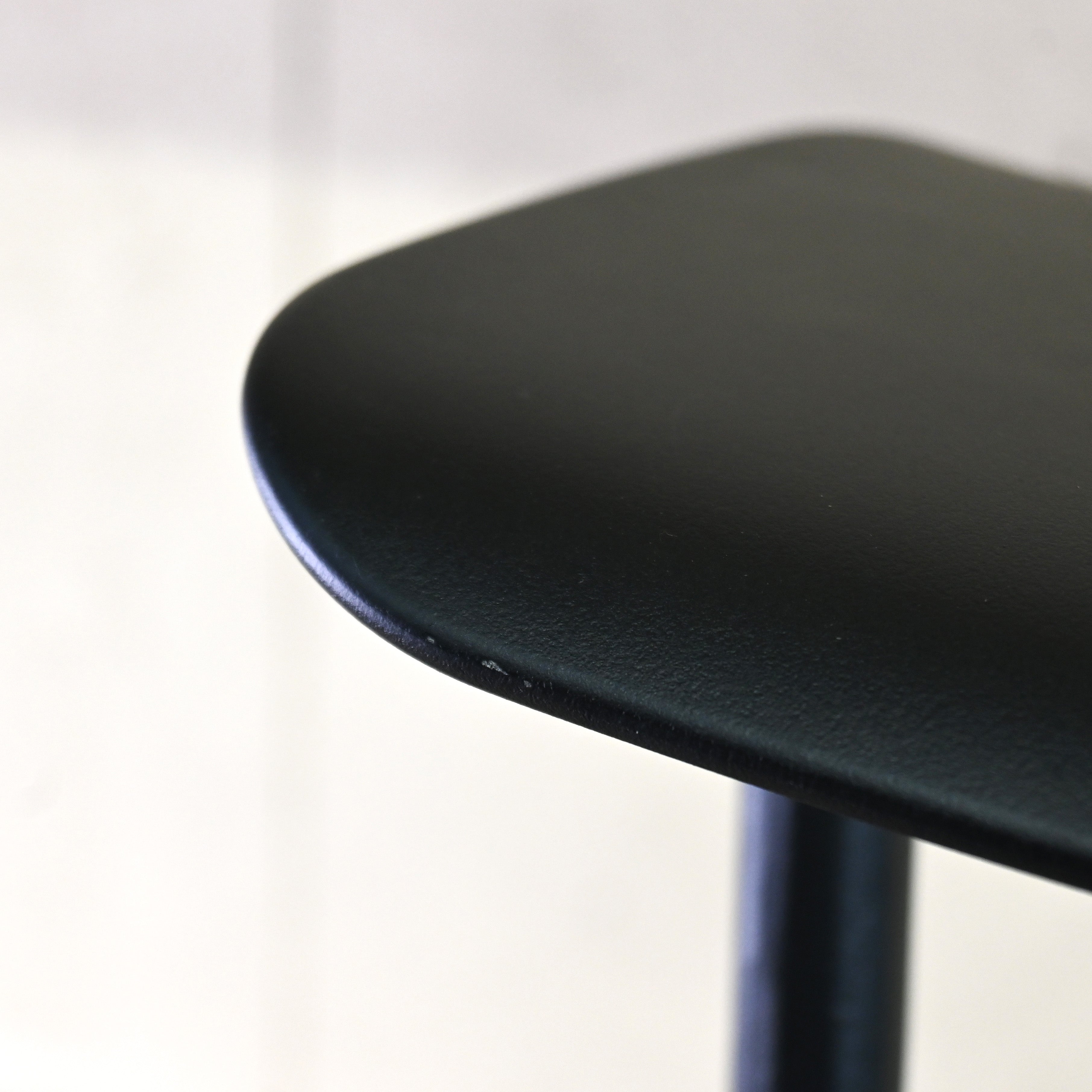 MAGIS Officina stool Ronan & Erwan Bouroullec Industrial Italian modern design / マジス オフィチーナ スツール ロナン エルワン ブルレック インダストリル イタリアンモダンデザイン