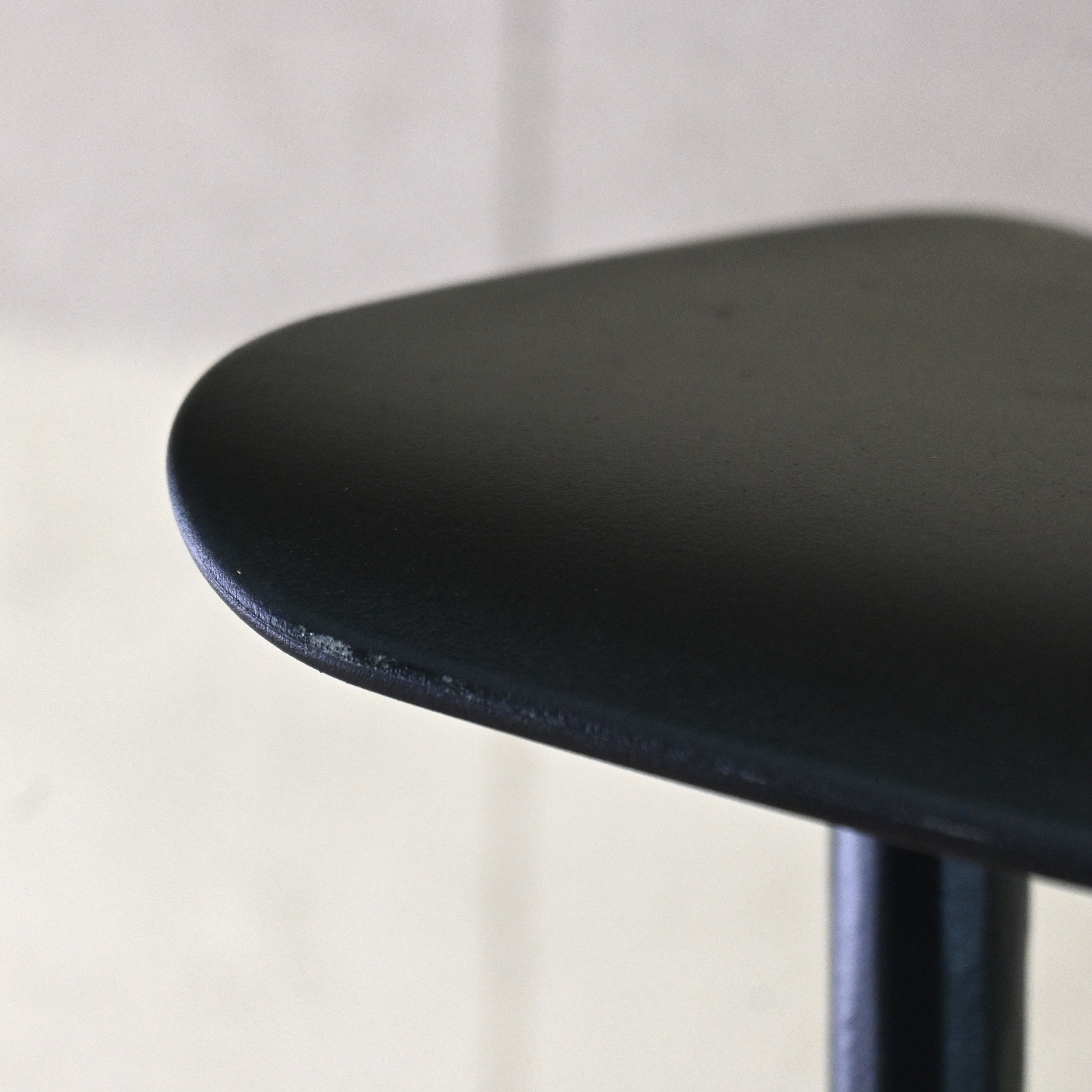 MAGIS Officina stool Ronan & Erwan Bouroullec Industrial Italian modern design / マジス オフィチーナ スツール ロナン エルワン ブルレック インダストリル イタリアンモダンデザイン