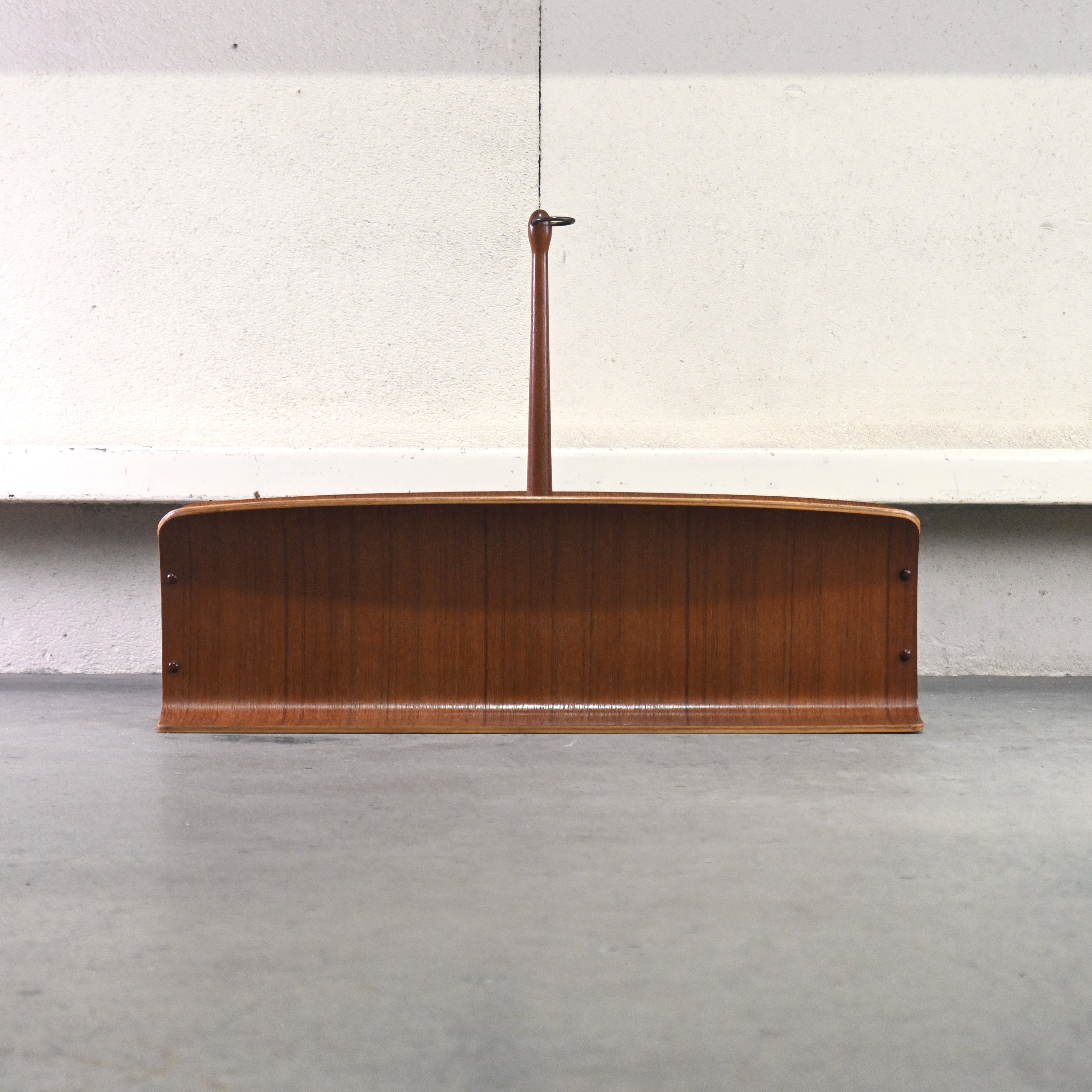 YAMAGUCHI 1970's Teak plywood Magazine rack Slipper rack Japanese modern Scandinavian design / 山口木材工芸 1970年代 チーク材 プライウッド マガジンラック スリッパラック ジャパニーズモダン 北欧デザイン