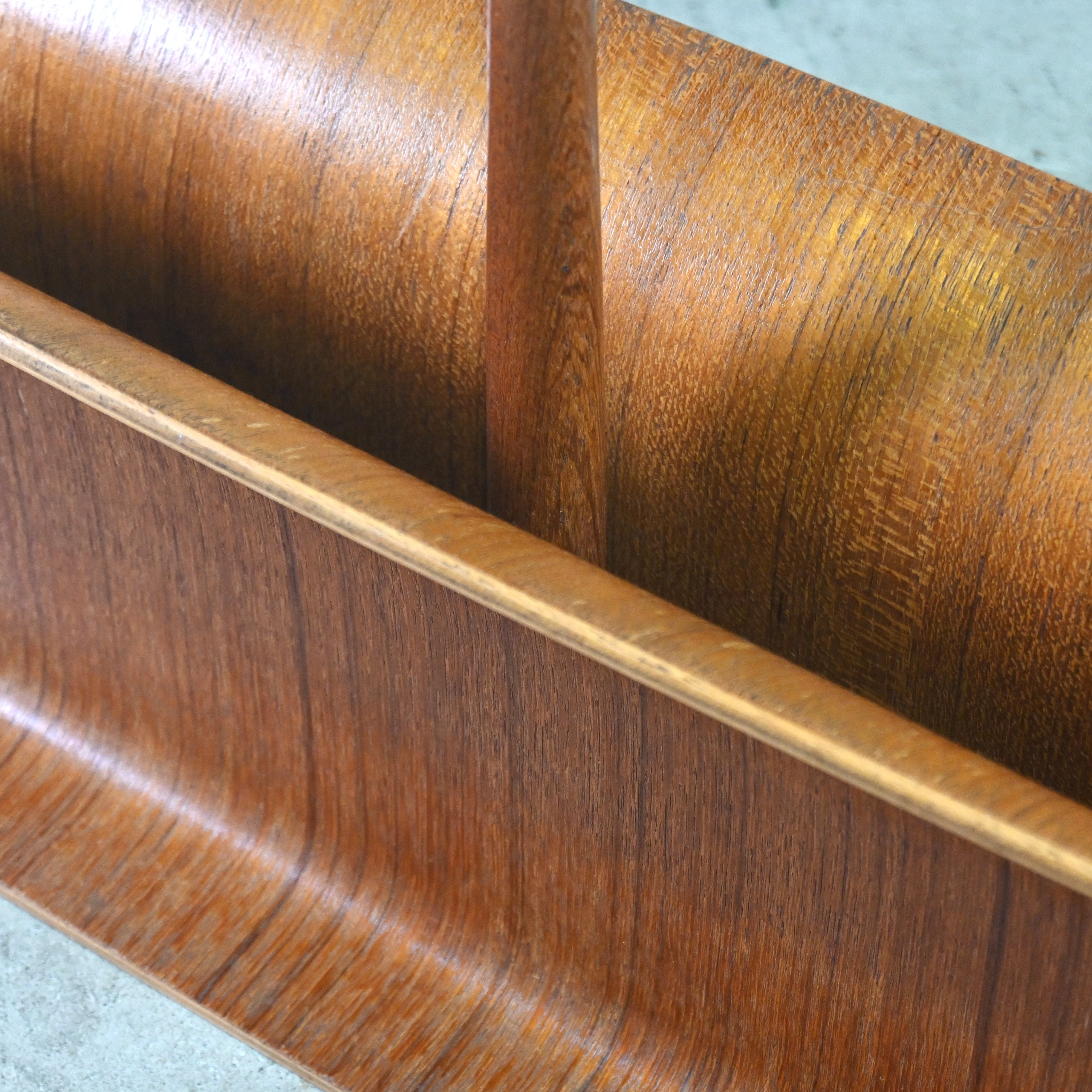 YAMAGUCHI 1970's Teak plywood Magazine rack Slipper rack Japanese modern Scandinavian design / 山口木材工芸 1970年代 チーク材 プライウッド マガジンラック スリッパラック ジャパニーズモダン 北欧デザイン