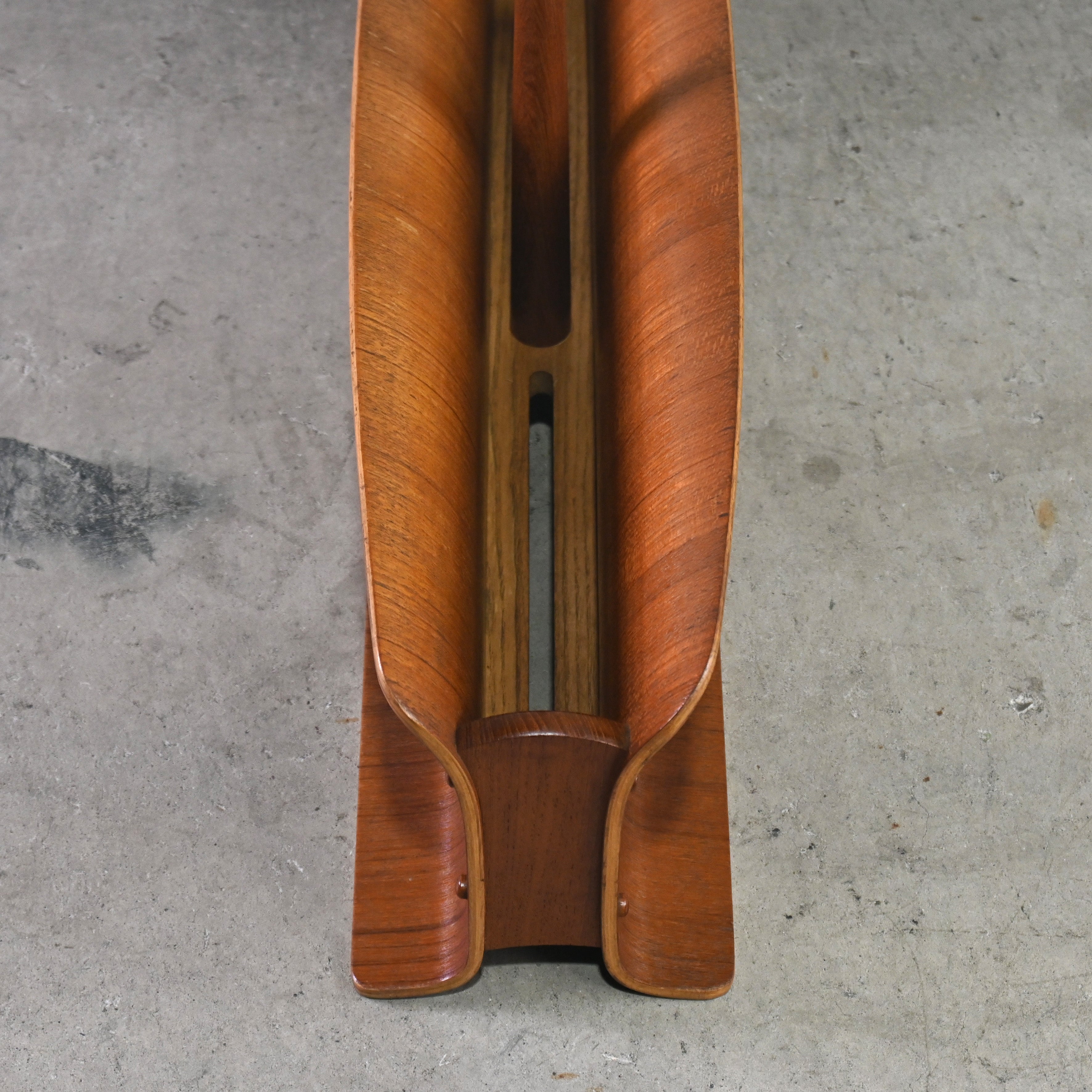 YAMAGUCHI 1970's Teak plywood Magazine rack Slipper rack Japanese modern Scandinavian design / 山口木材工芸 1970年代 チーク材 プライウッド マガジンラック スリッパラック ジャパニーズモダン 北欧デザイン