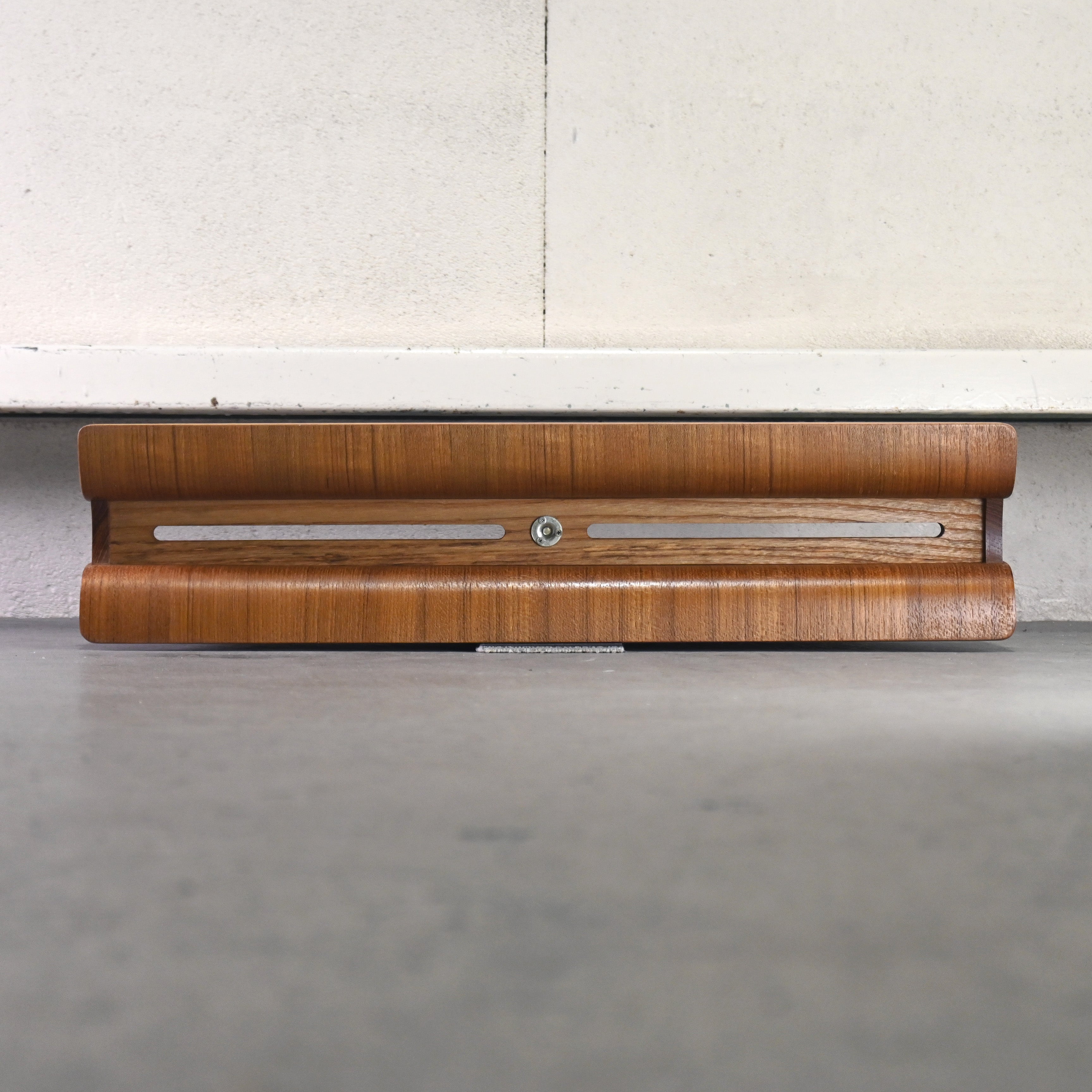 YAMAGUCHI 1970's Teak plywood Magazine rack Slipper rack Japanese modern Scandinavian design / 山口木材工芸 1970年代 チーク材 プライウッド マガジンラック スリッパラック ジャパニーズモダン 北欧デザイン