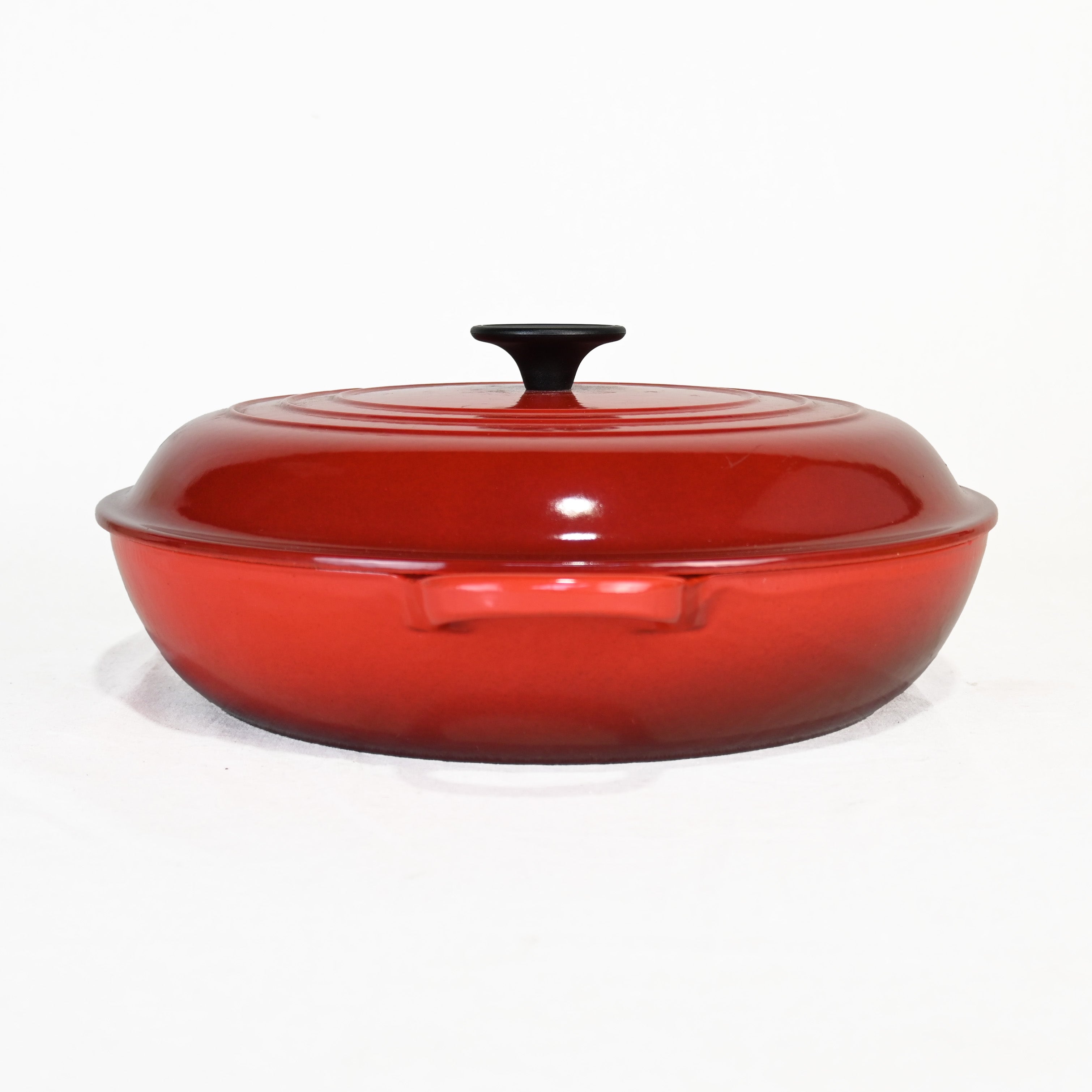 LE CREUSET Le Creuset Signature Buffet Casserole RED 30cm French Kitchen ware / ル・クルーゼ シグニチャー ビュッフェ・キャセロール 鍋 レッド フランス キッチンツール