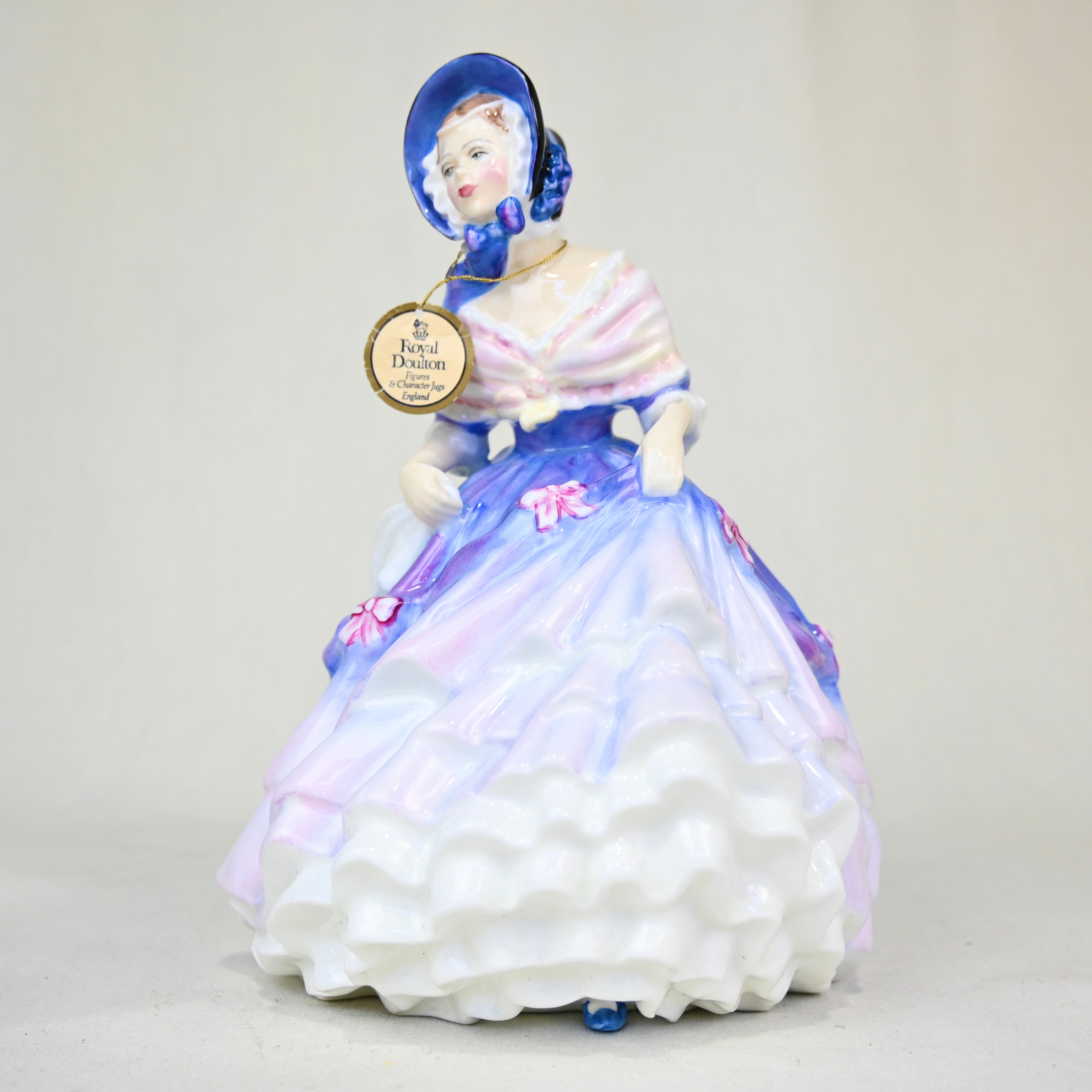 Royal Doulton Figurine Alice England ceramic / ロイヤルドルトン フィギュリン アリス イギリス 陶磁器