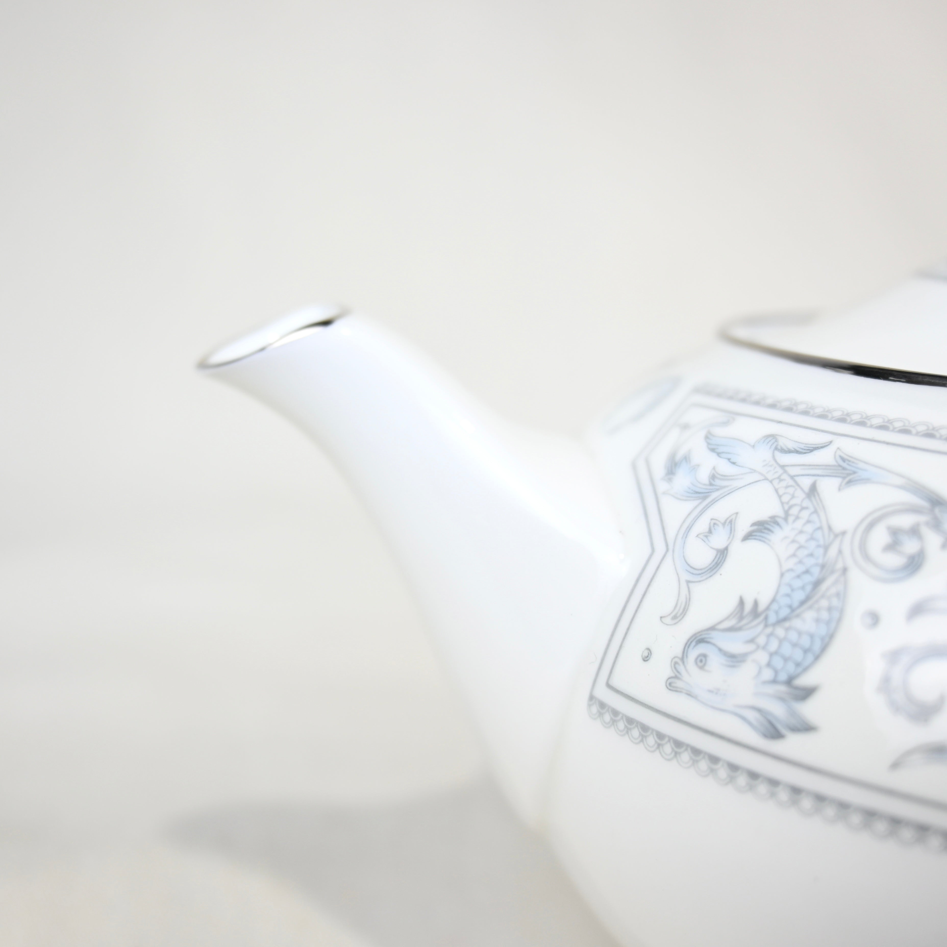Wedgwood Dolphins White R4652 TeaPot  / ウエッジウッド ドルフィン ホワイトR4652 ティーポット