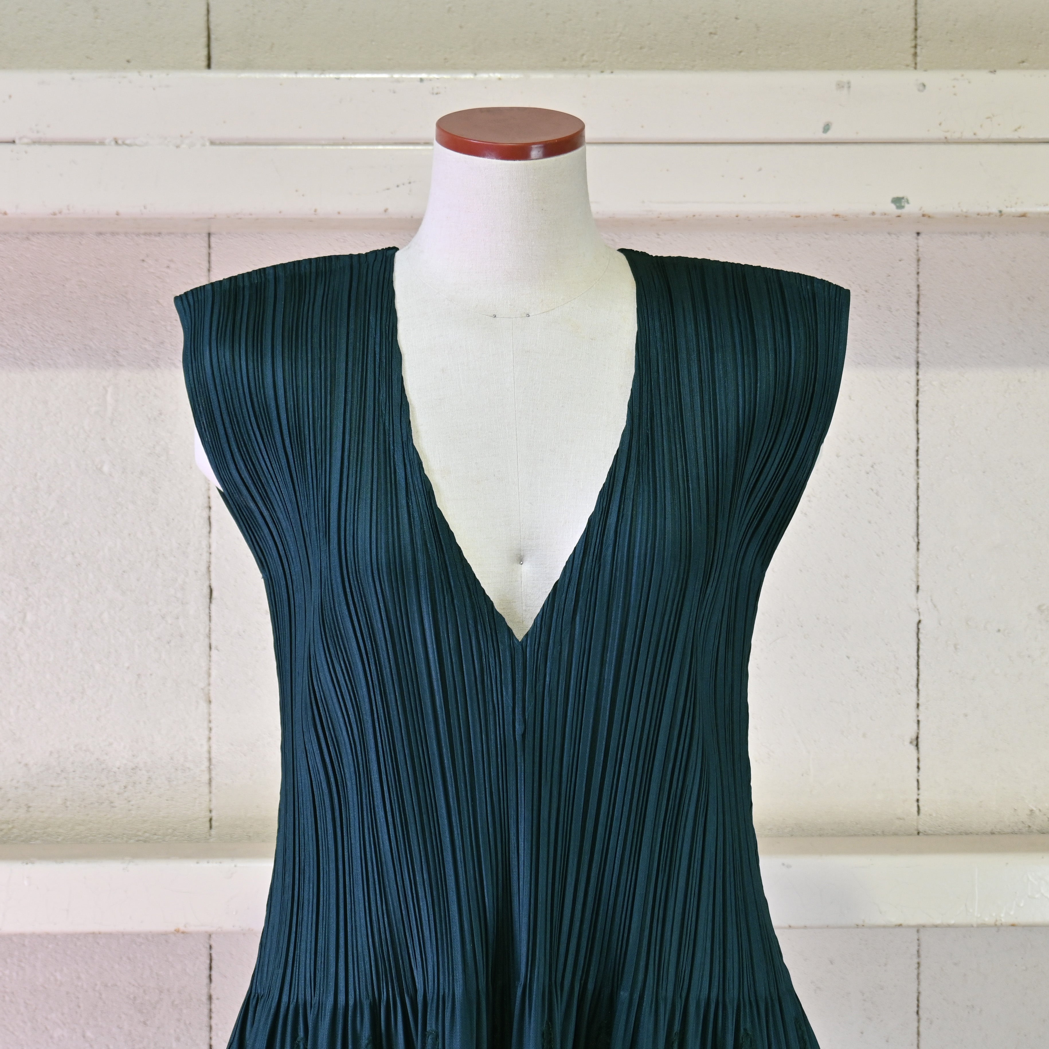 PLEATS PLEASE ISSEY MIYAKE 2013AW SET / イッセイミヤケ プリーツプリーズ モヘア混刺繍 緑無地ポリ セットアップ ワンピース風 3