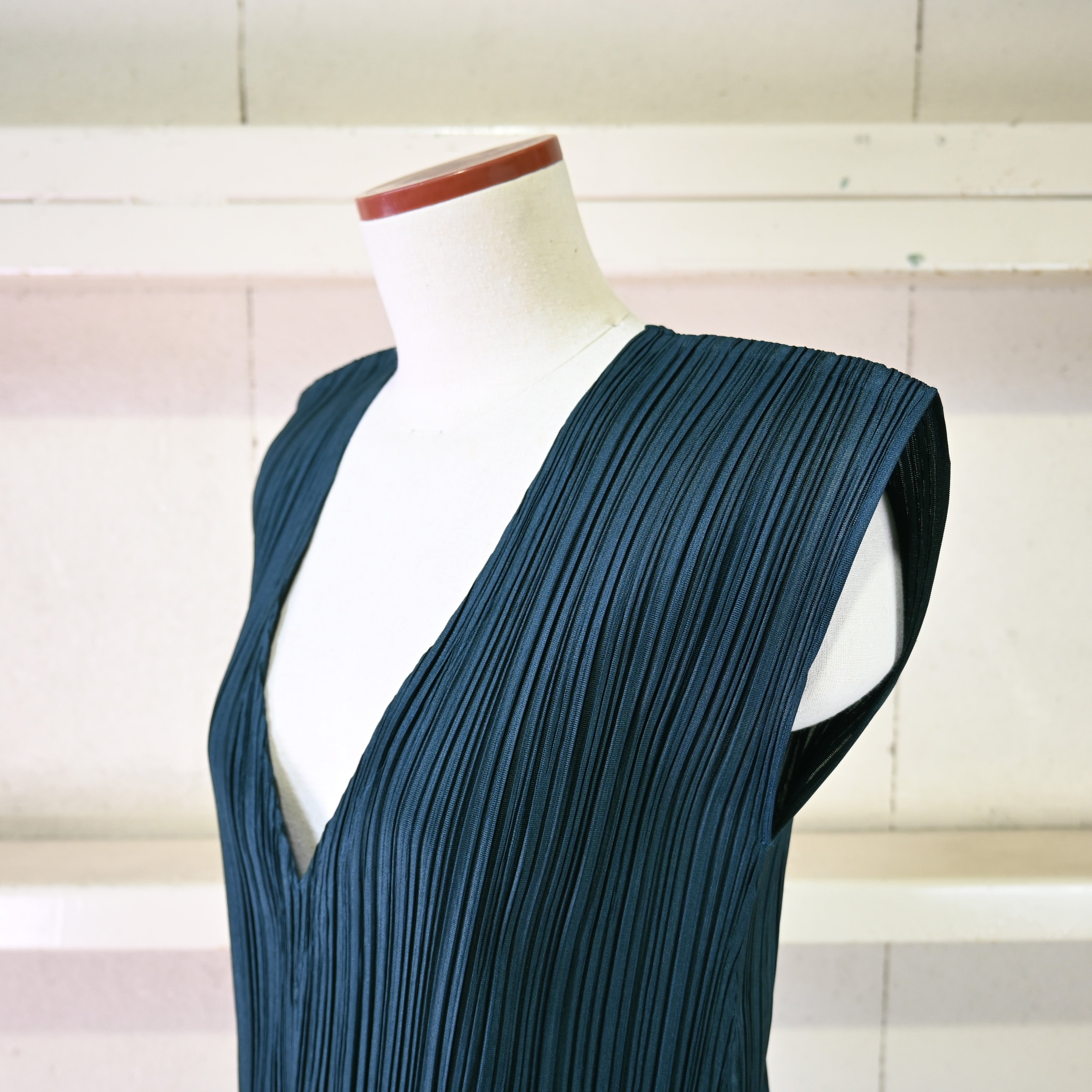 PLEATS PLEASE ISSEY MIYAKE 2013AW SET / イッセイミヤケ プリーツプリーズ モヘア混刺繍 緑無地ポリ セットアップ ワンピース風 3