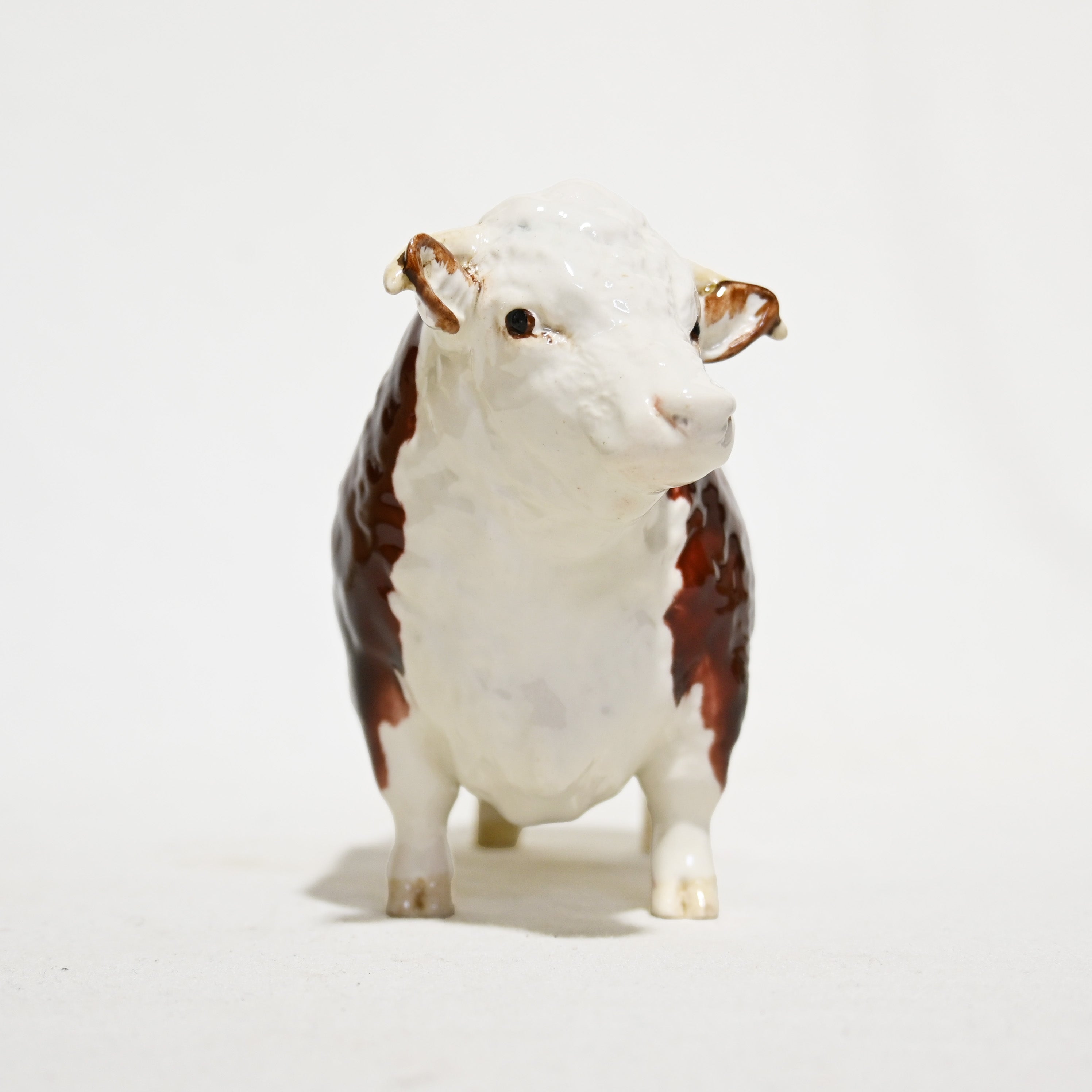 Beswick Hereford Bull Figurine Figurine Ceramic Animal UK British Vintage / ベスウィック ヘレフォード牛 フィギュリン 英国ヴィンテージ