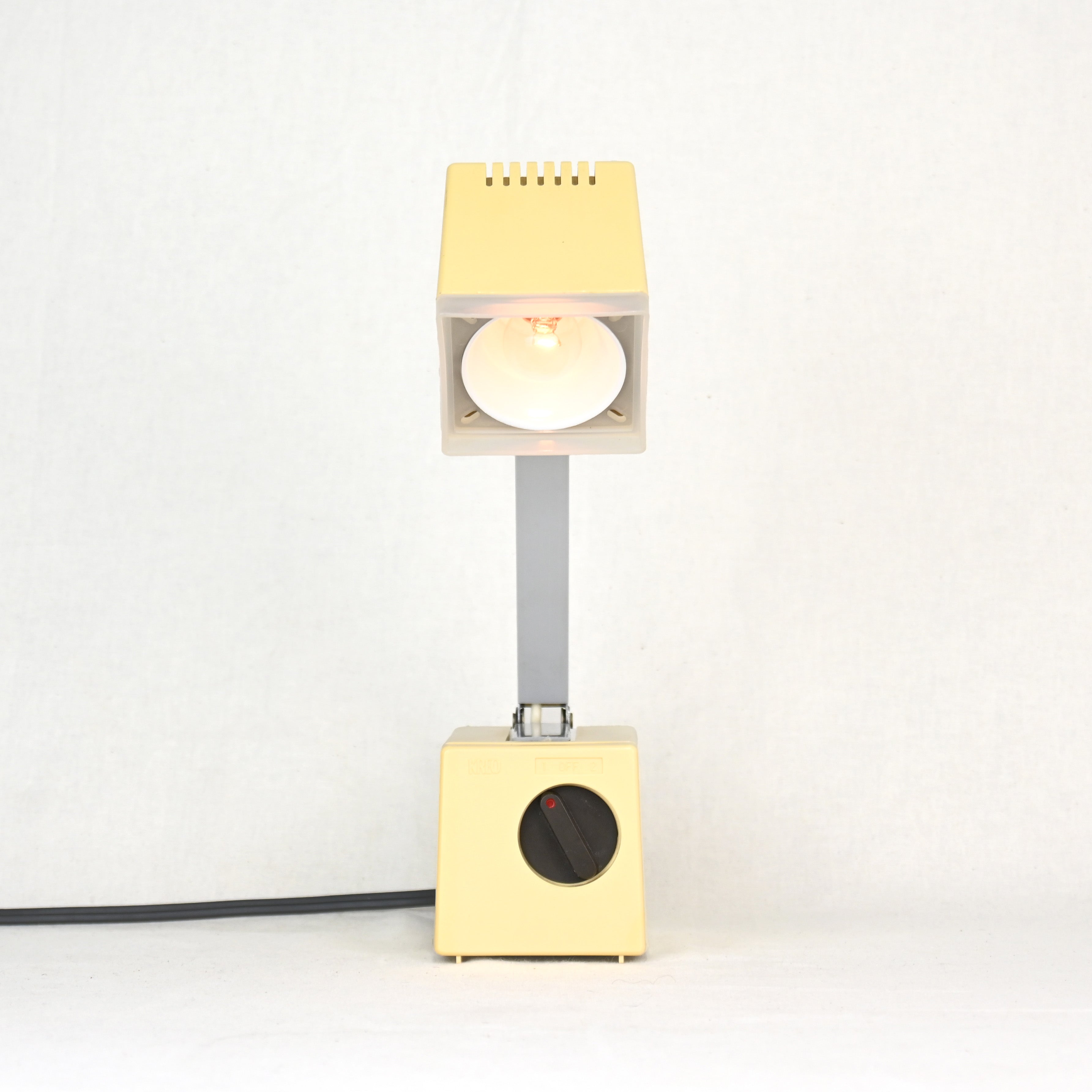 KREO LIGHT NOAH Desk light 1970~80's Japan vintage Retropop / 南部工業 クレオライト ノア デスクライト 1970〜80年代 ジャパンヴィンテージ レトロポップ