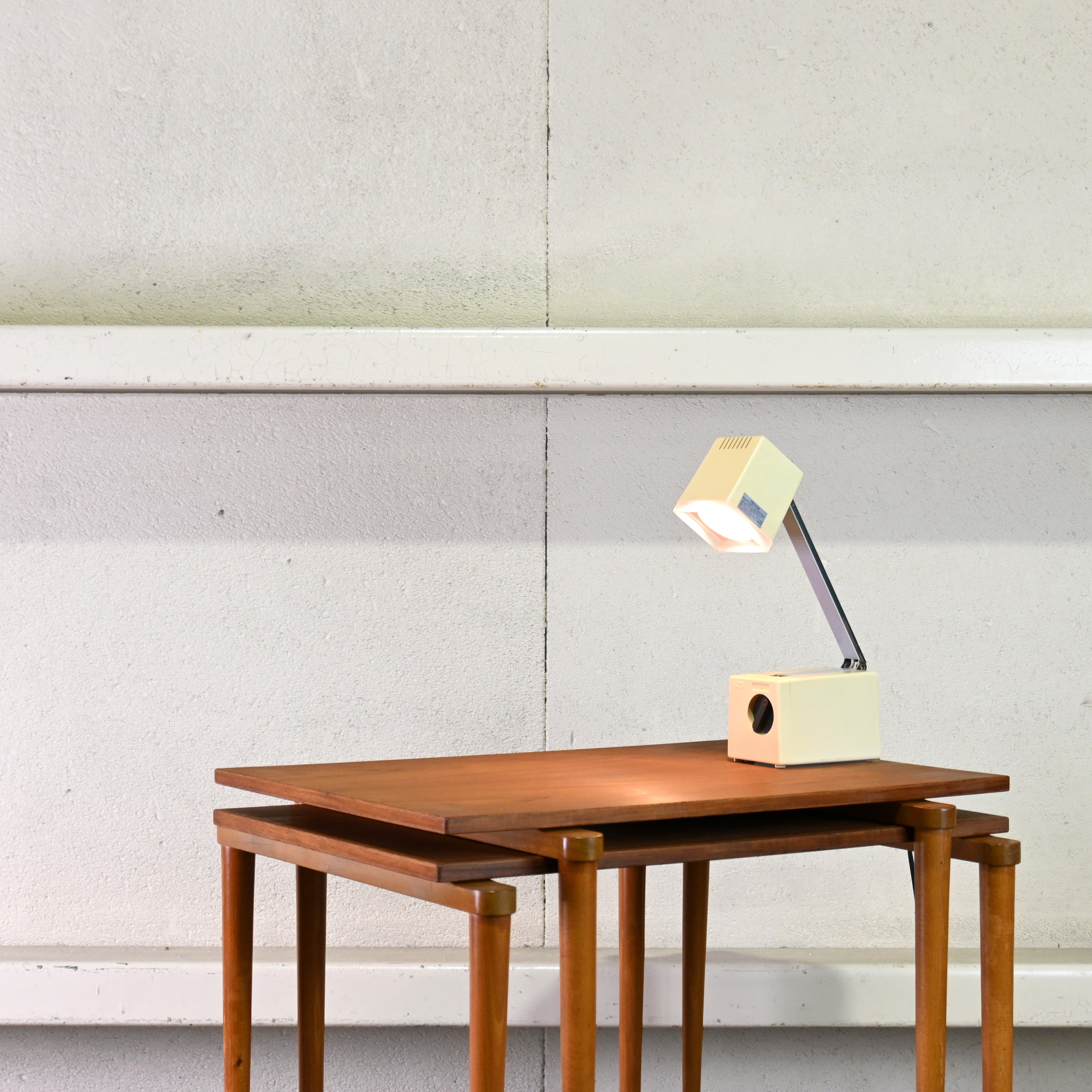 KREO LIGHT NOAH Desk light 1970~80's Japan vintage Retropop / 南部工業 クレオライト ノア デスクライト 1970〜80年代 ジャパンヴィンテージ レトロポップ