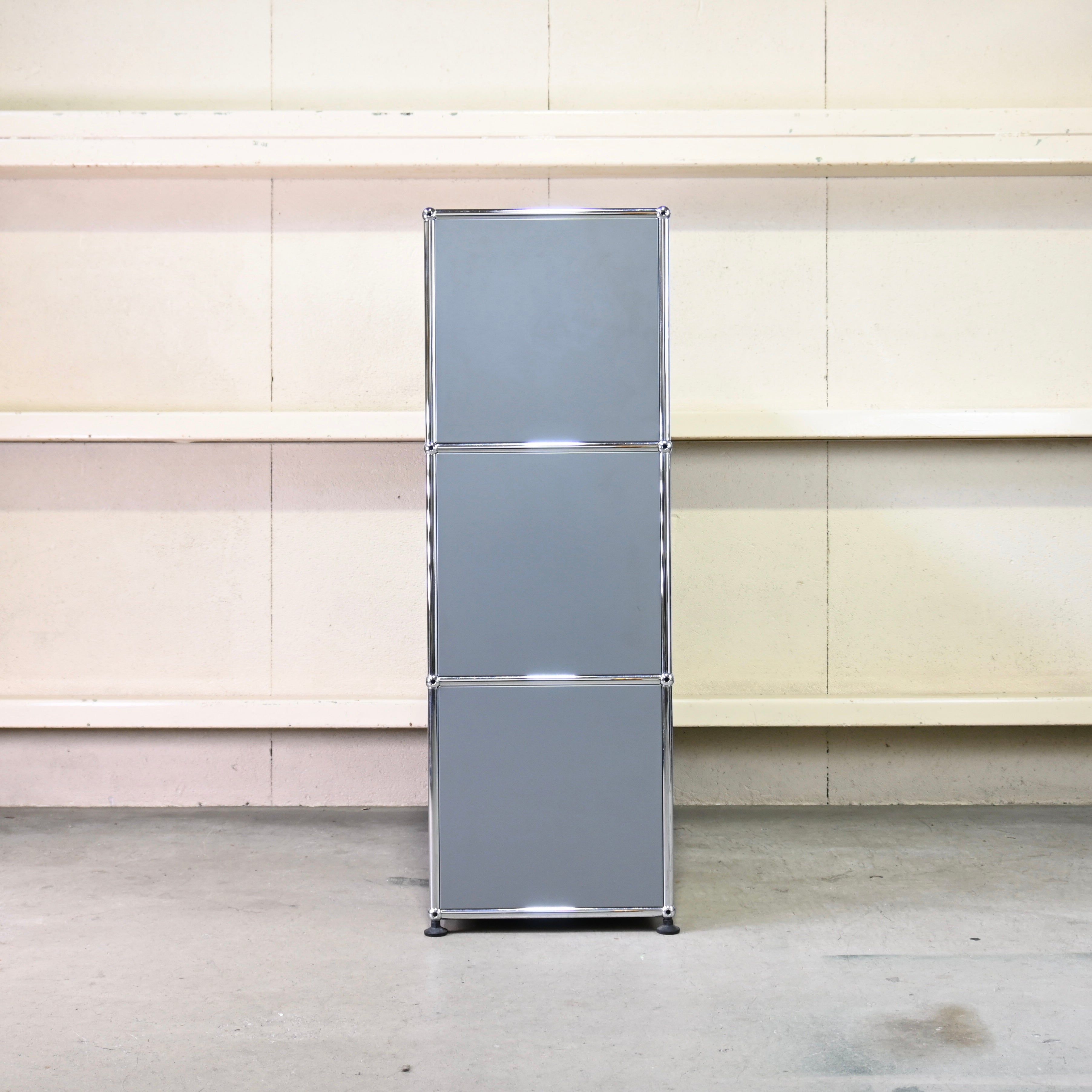 USM Haller Cabinet Drop down door × 3 Mid gray Modern design / ユーエスエム ハラー キャビネット 3段ドロップアウトドア ミッドグレー モダンデザイン