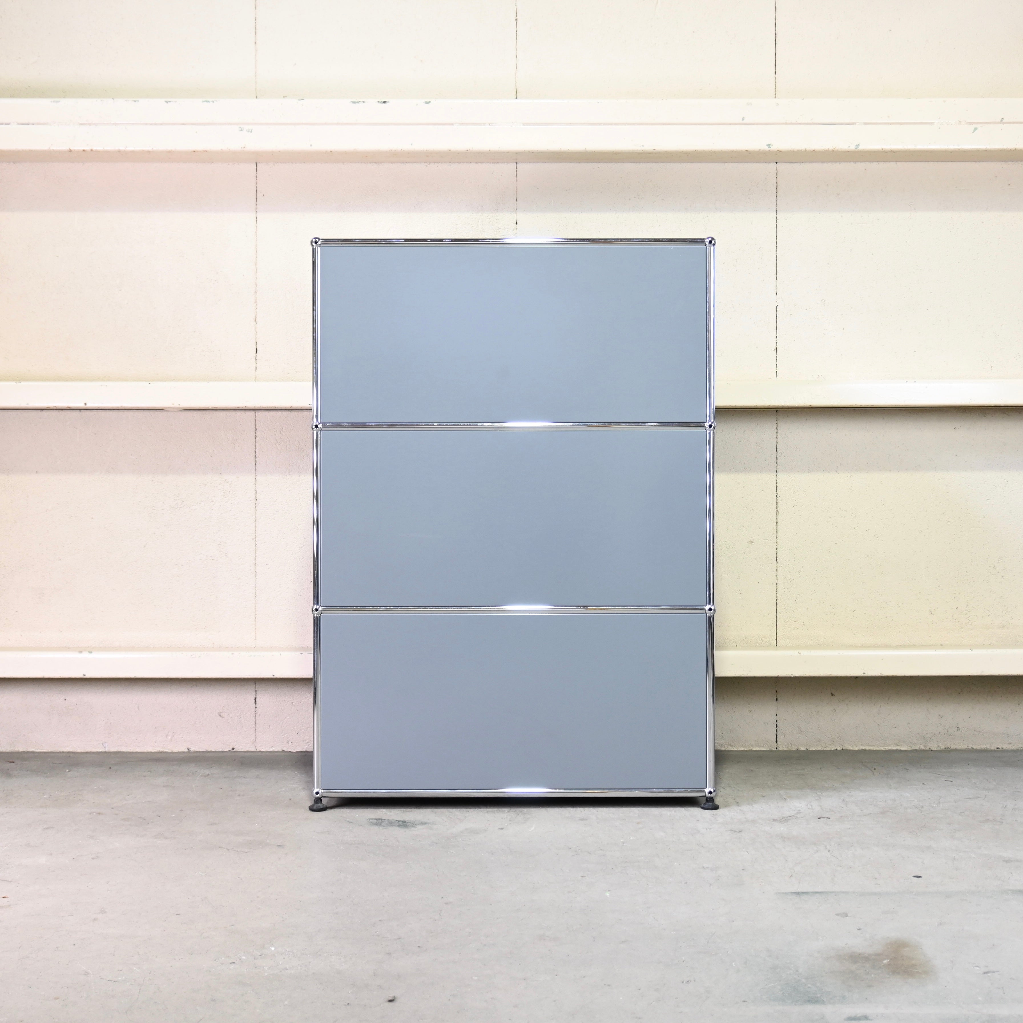 USM Haller Cabinet Drop down door × 3 Mid gray Modern design / ユーエスエム ハラー キャビネット 3段ドロップアウトドア ミッドグレー モダンデザイン