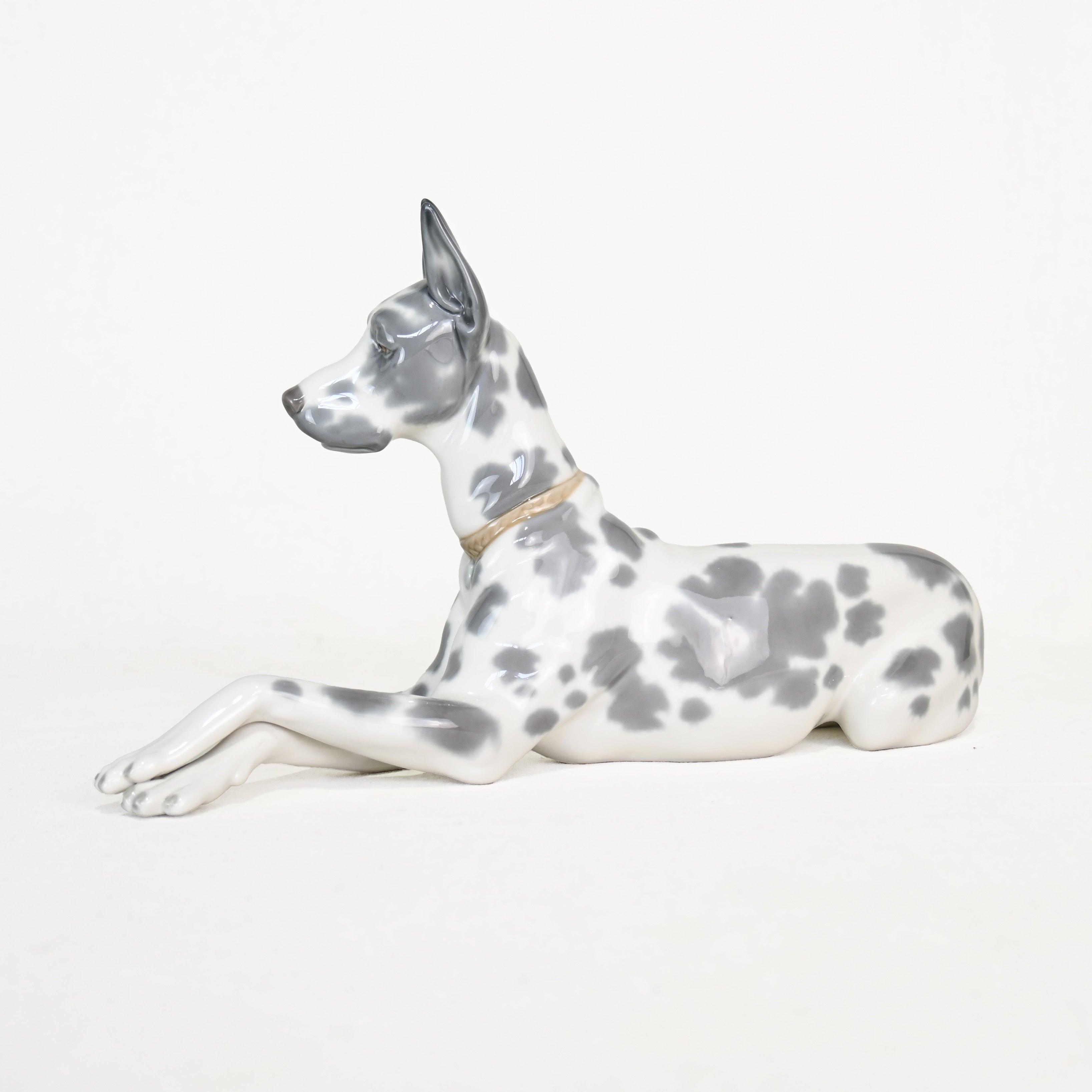 Lladró Great Dane Dog Figurine 1970s Discontinued Rare Spain / リヤドロ グレートデン 犬 フィギュリン 1970年代 廃盤 希少 スペイン