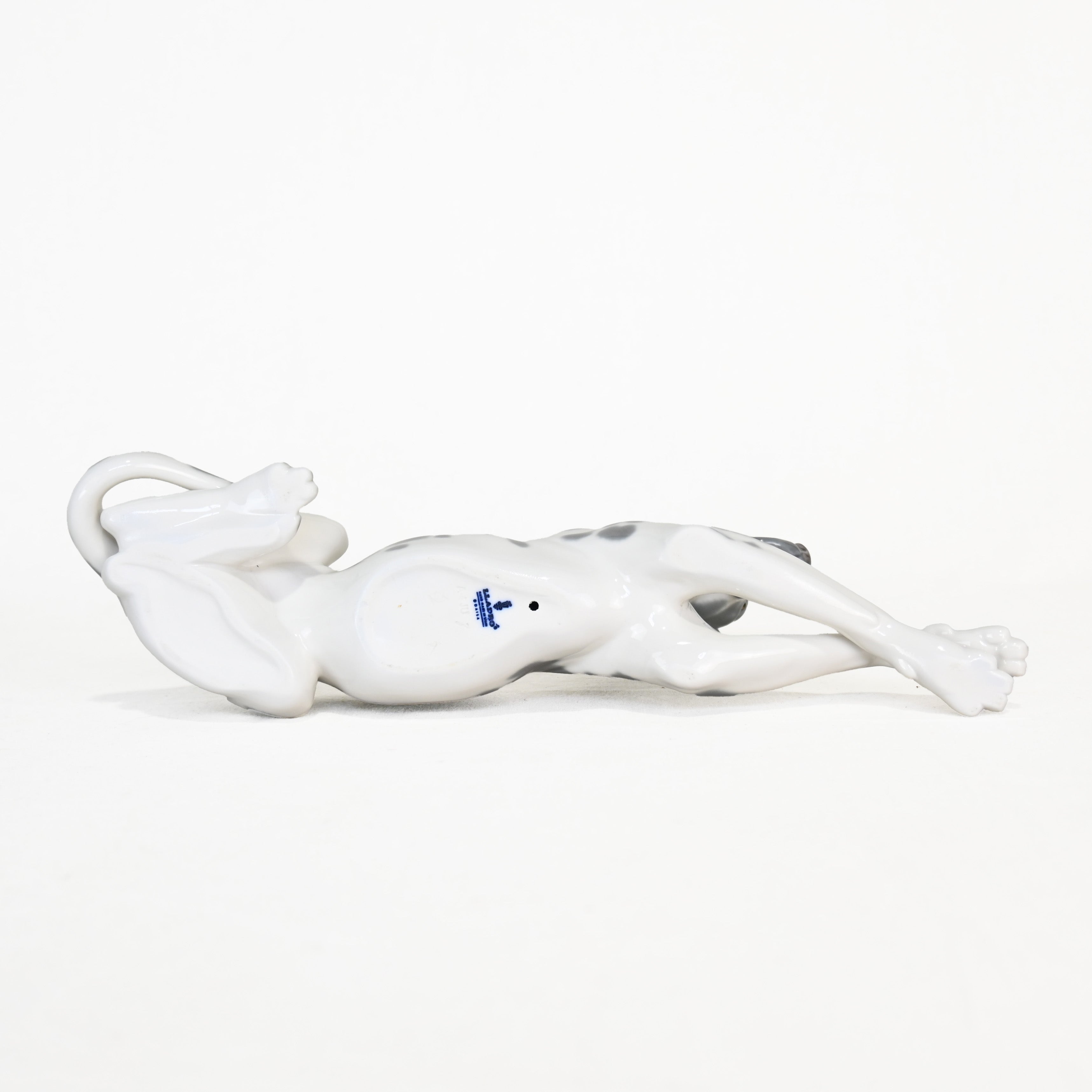 Lladró Great Dane Dog Figurine 1970s Discontinued Rare Spain / リヤドロ グレートデン 犬 フィギュリン 1970年代 廃盤 希少 スペイン