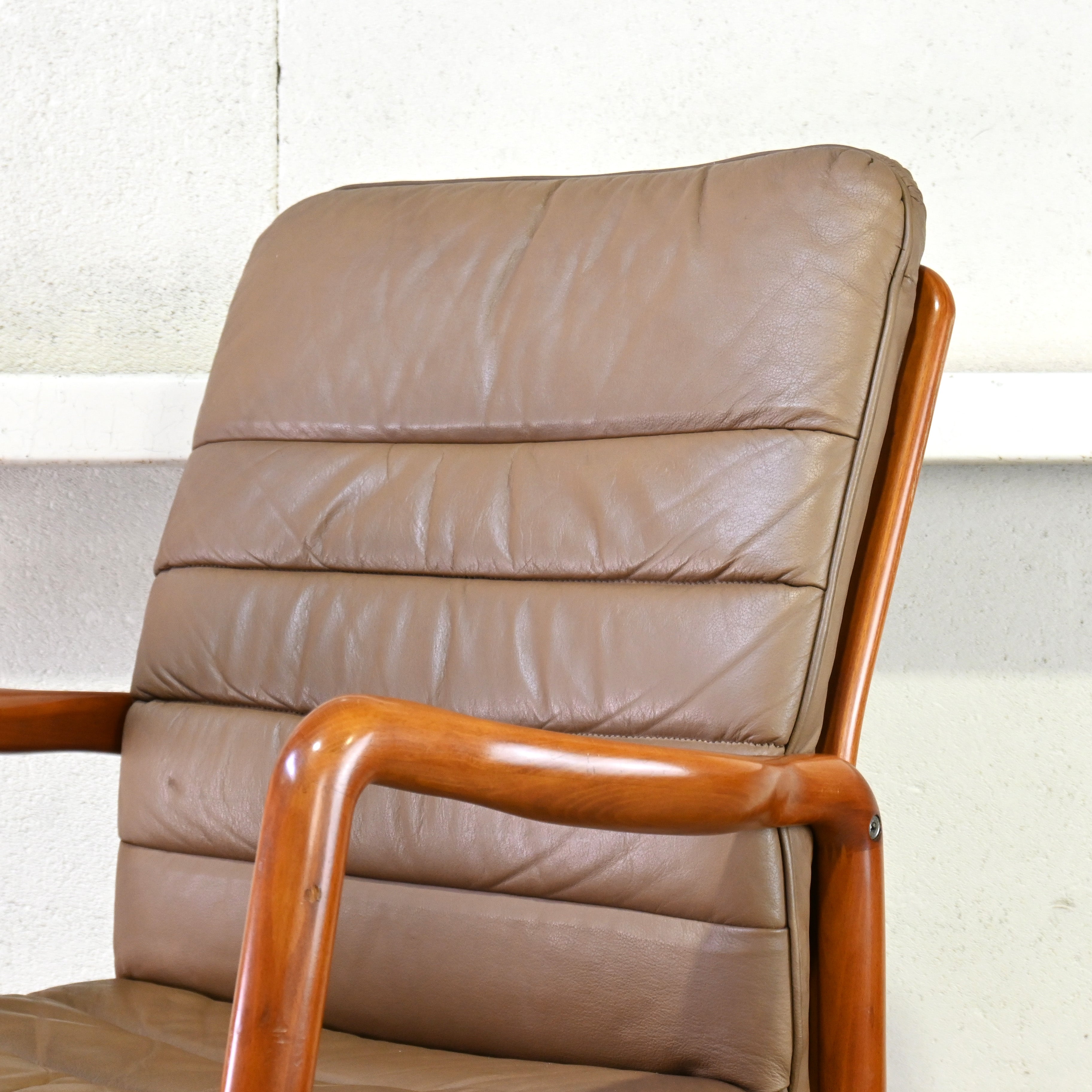 Old karimoku Caster arm chair Office furniture Japanese modern design / オールドカリモク キャスターアームチェア オフィスファニチャー ジャパニーズモダンデザイン