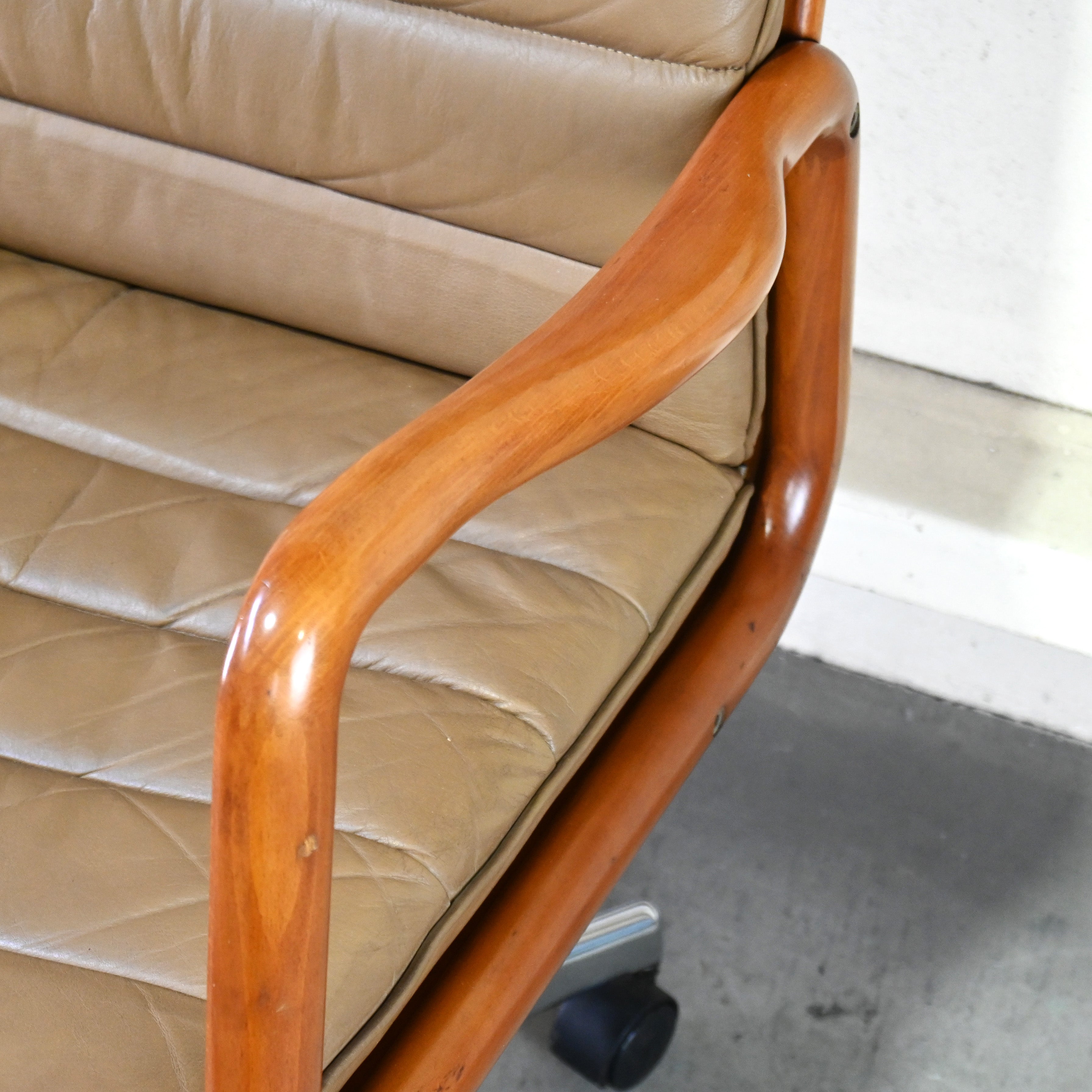 Gallery NEWS