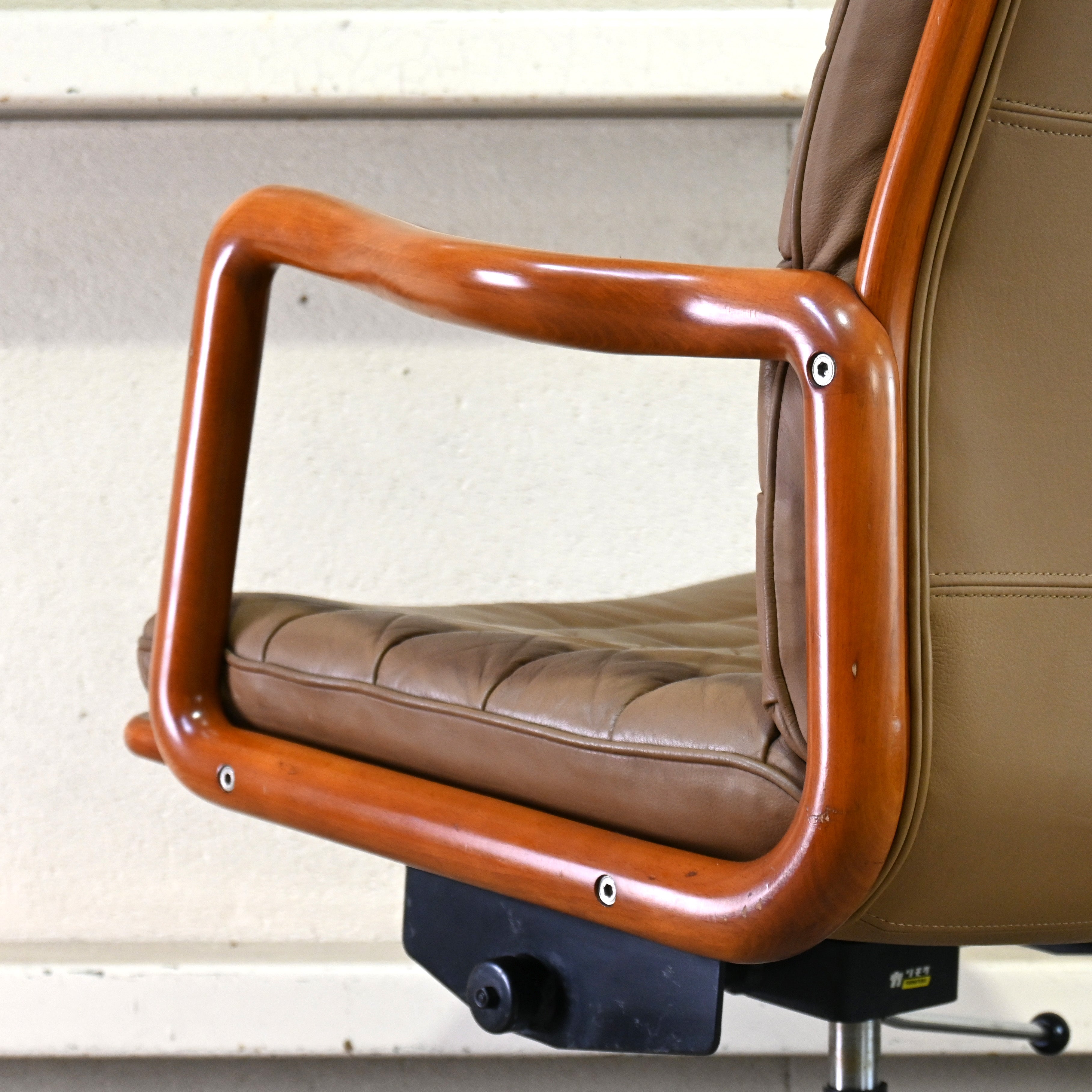 Old karimoku Caster arm chair Office furniture Japanese modern design / オールドカリモク キャスターアームチェア オフィスファニチャー ジャパニーズモダンデザイン