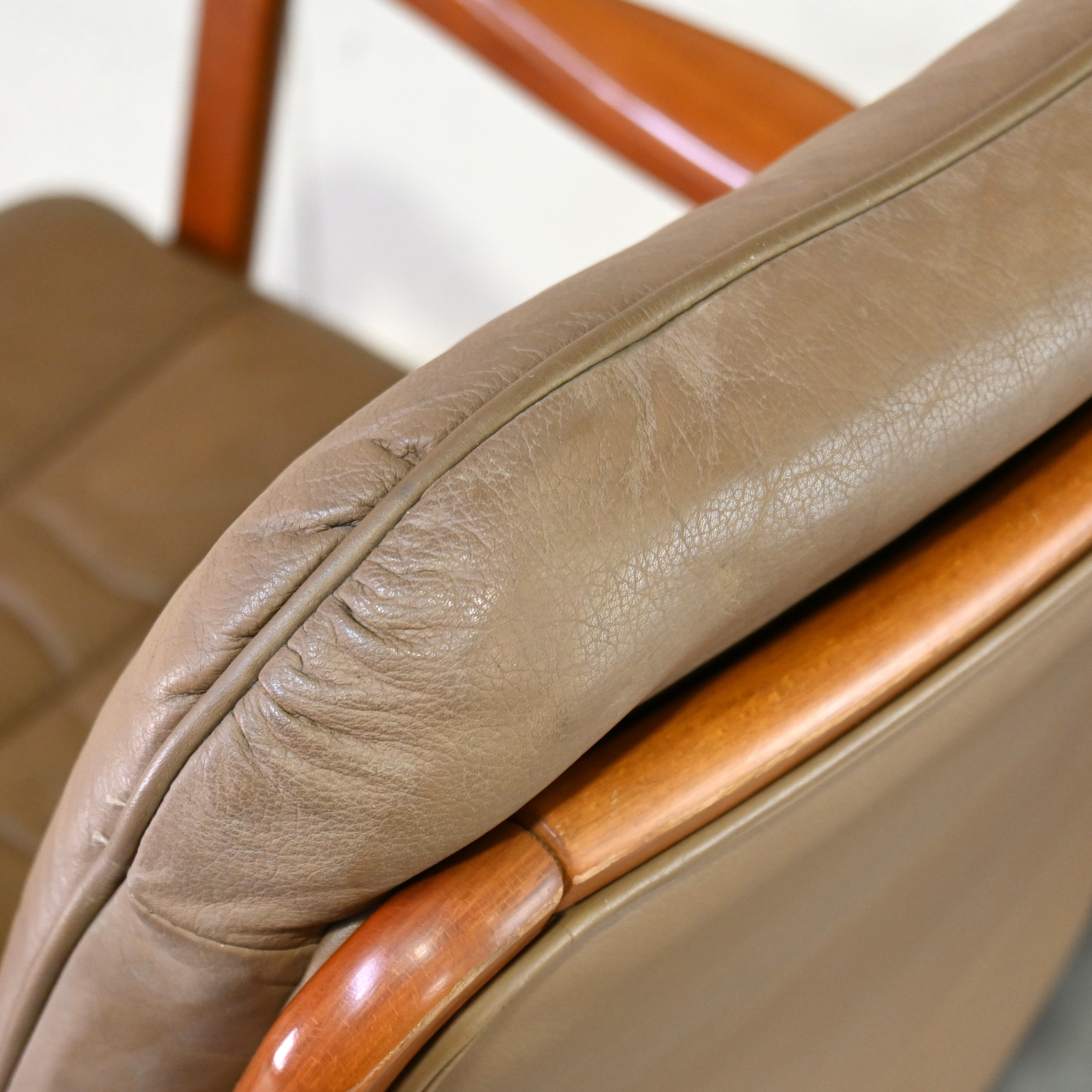 Old karimoku Caster arm chair Office furniture Japanese modern design / オールドカリモク キャスターアームチェア オフィスファニチャー ジャパニーズモダンデザイン