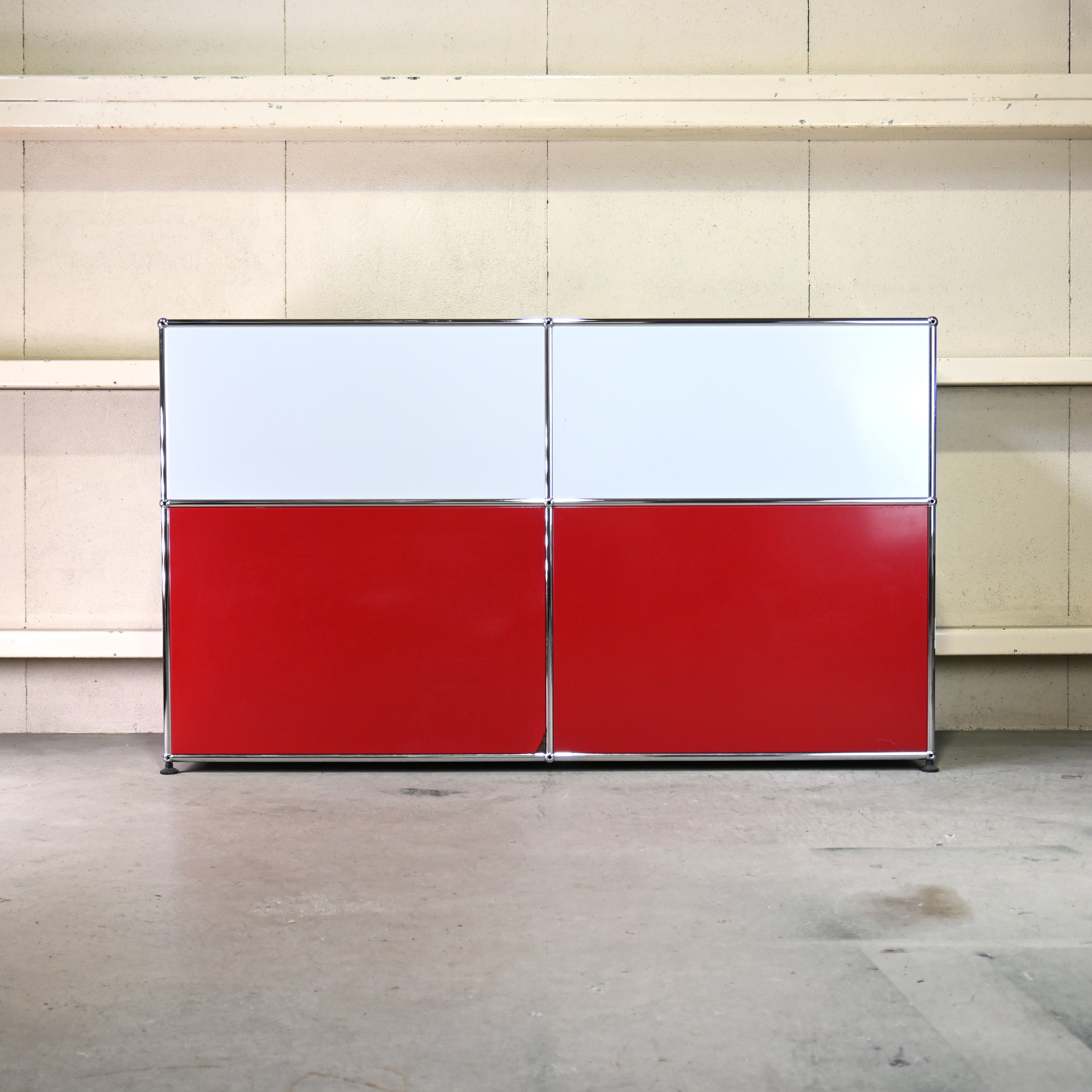 USM Haller Side board Open cabinet Light gray × Ruby red Module furniture Modern Design / ユーエスエム ハラー サイドボード オープンキャビネット ライトグレー × ルビーレッド モジュール家具 モダンデザイン