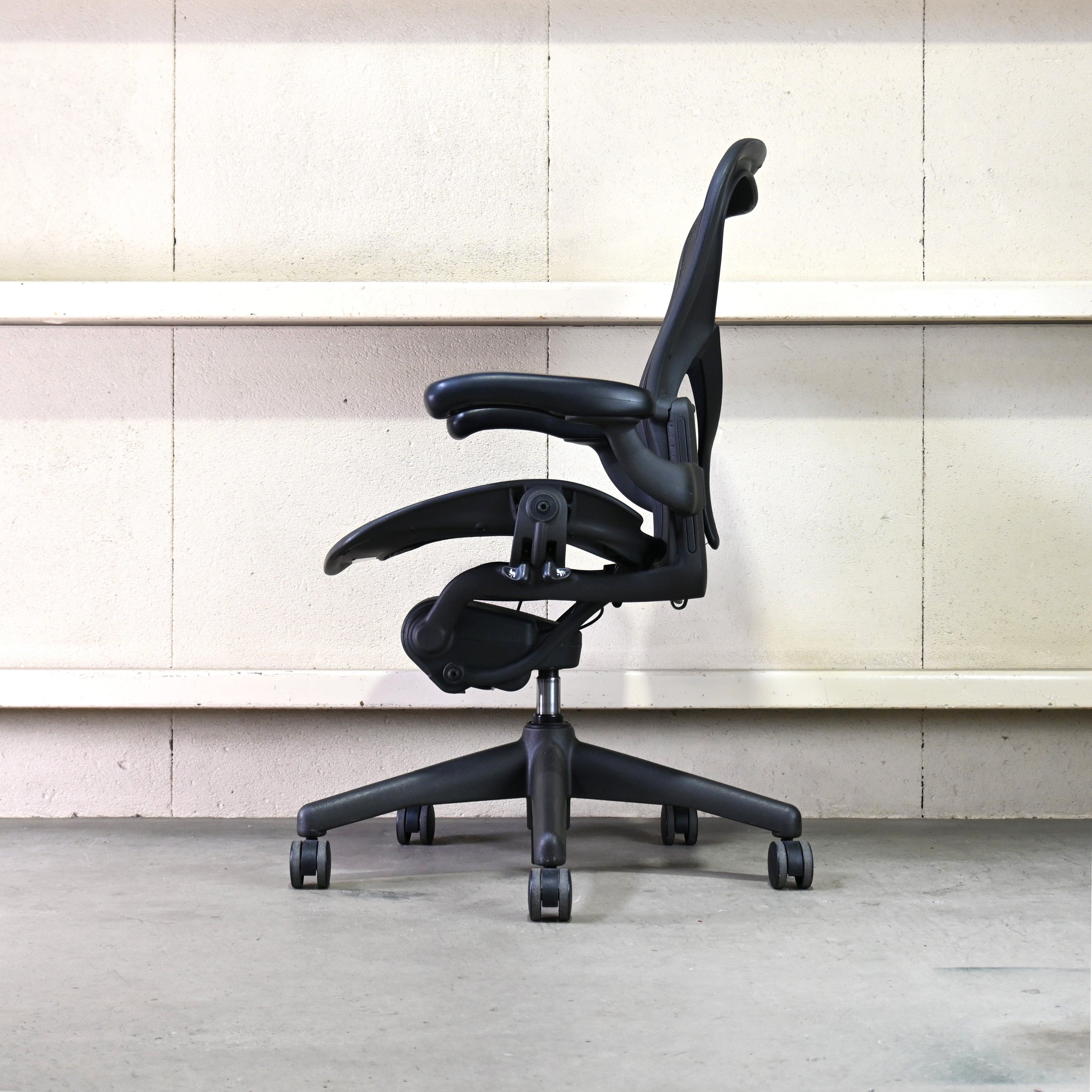 Herman Miller Aearon Chair Don Chadwick Bill Stumpf American midcentury Design / ハーマンミラー アーロンチェア ドン・チャドウィック ビル・スタンフ アメリカンミッドセンチュリーデザイン