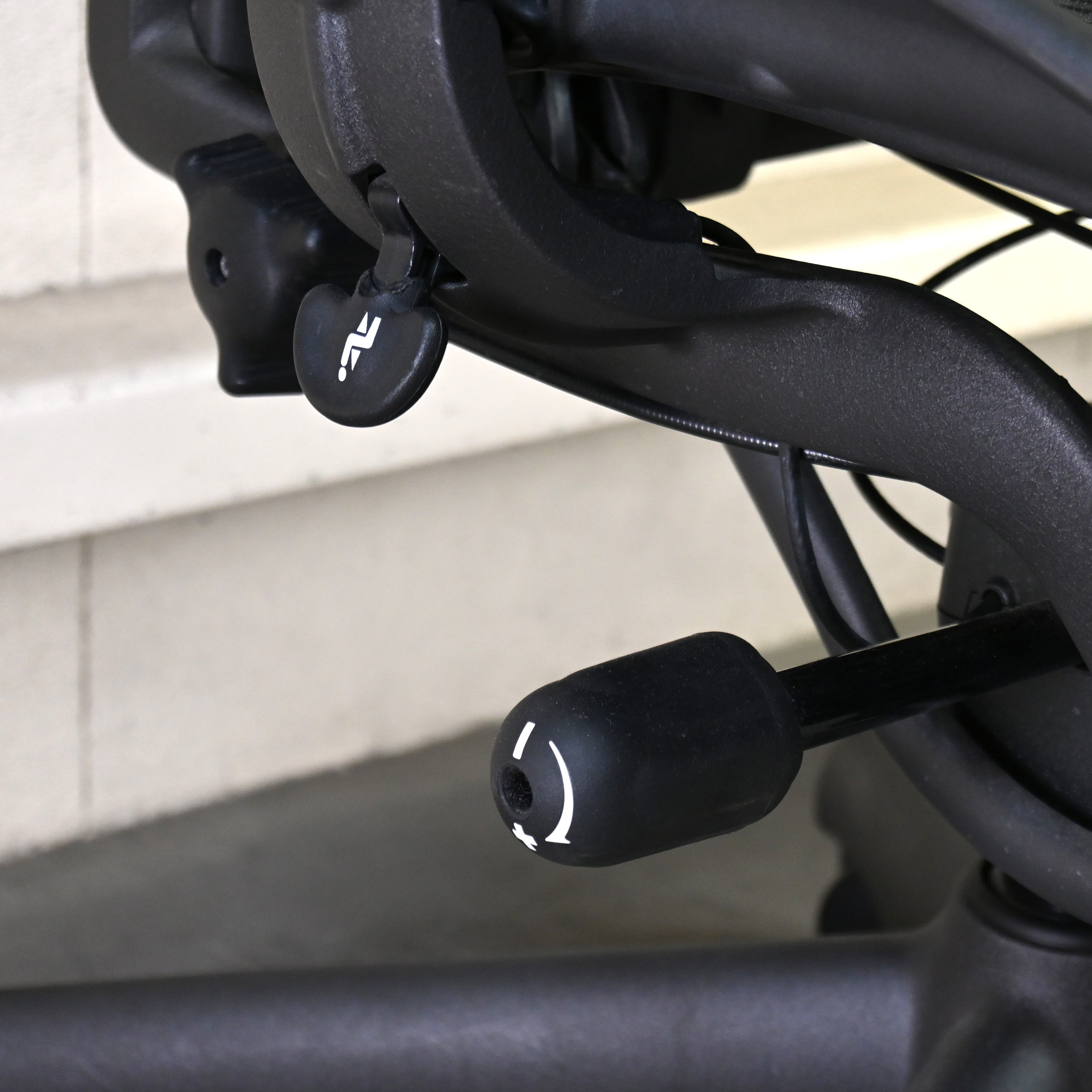 Herman Miller Aearon Chair Don Chadwick Bill Stumpf American midcentury Design / ハーマンミラー アーロンチェア ドン・チャドウィック ビル・スタンフ アメリカンミッドセンチュリーデザイン