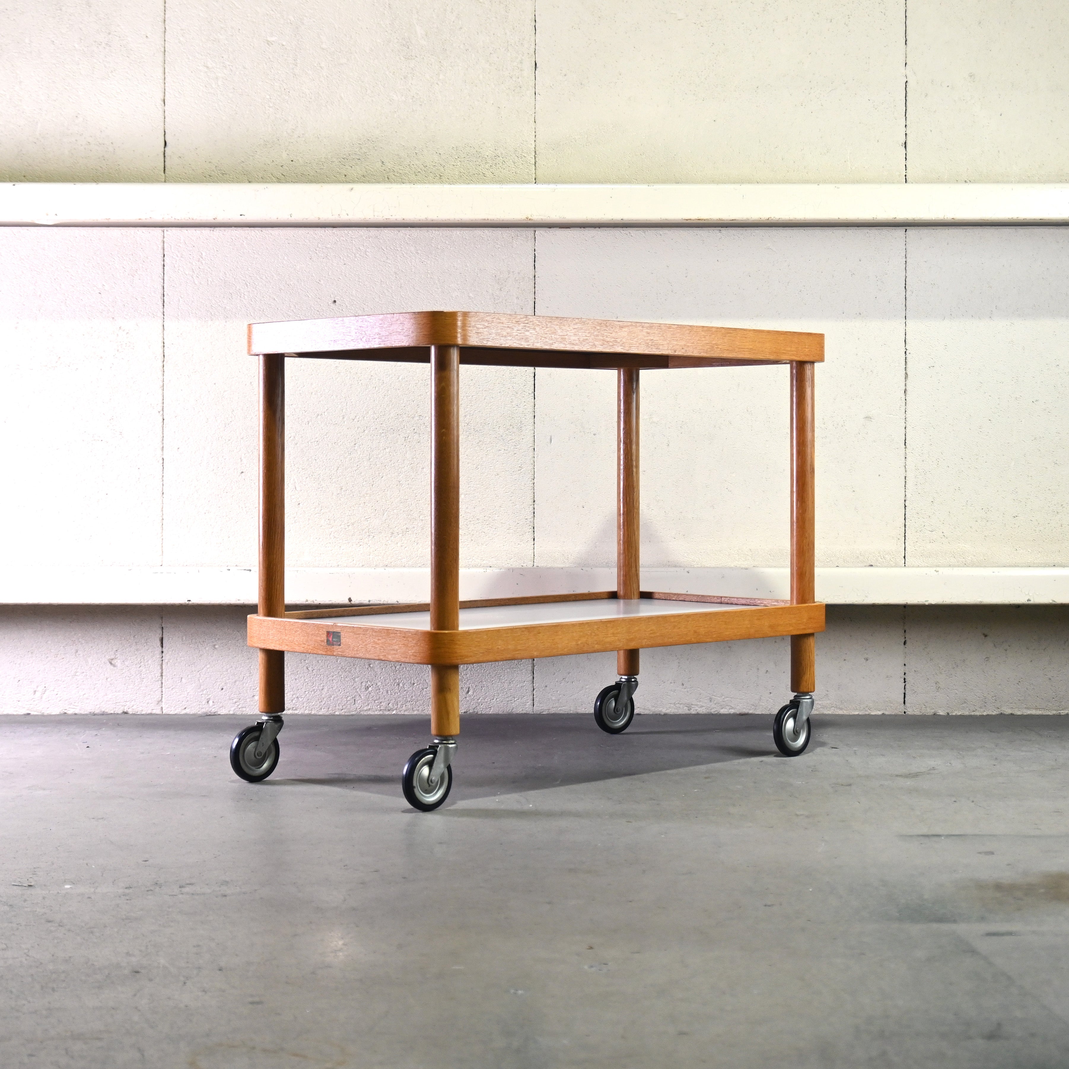 YAMAGUCHI × Isamu Kenmochi Oak plywood White melamine Service wagon Japanese modern design Scandinavian design / 山口木材工芸 × 剣持勇 オーク材 プライウッド ホワイトメラミン サービスワゴン ジャパニーズモダンデザイン 北欧デザイン
