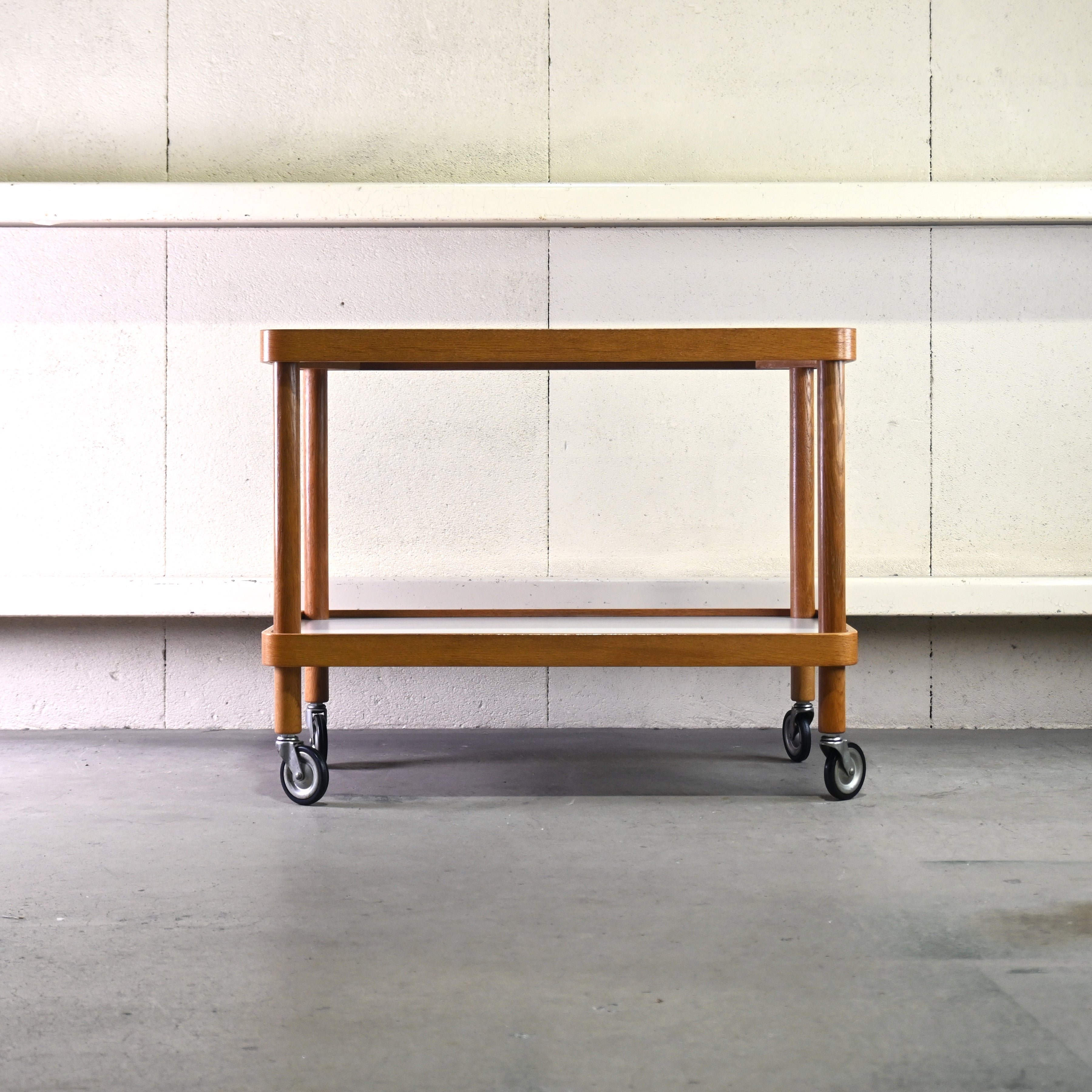 YAMAGUCHI × Isamu Kenmochi Oak plywood White melamine Service wagon Japanese modern design Scandinavian design / 山口木材工芸 × 剣持勇 オーク材 プライウッド ホワイトメラミン サービスワゴン ジャパニーズモダンデザイン 北欧デザイン