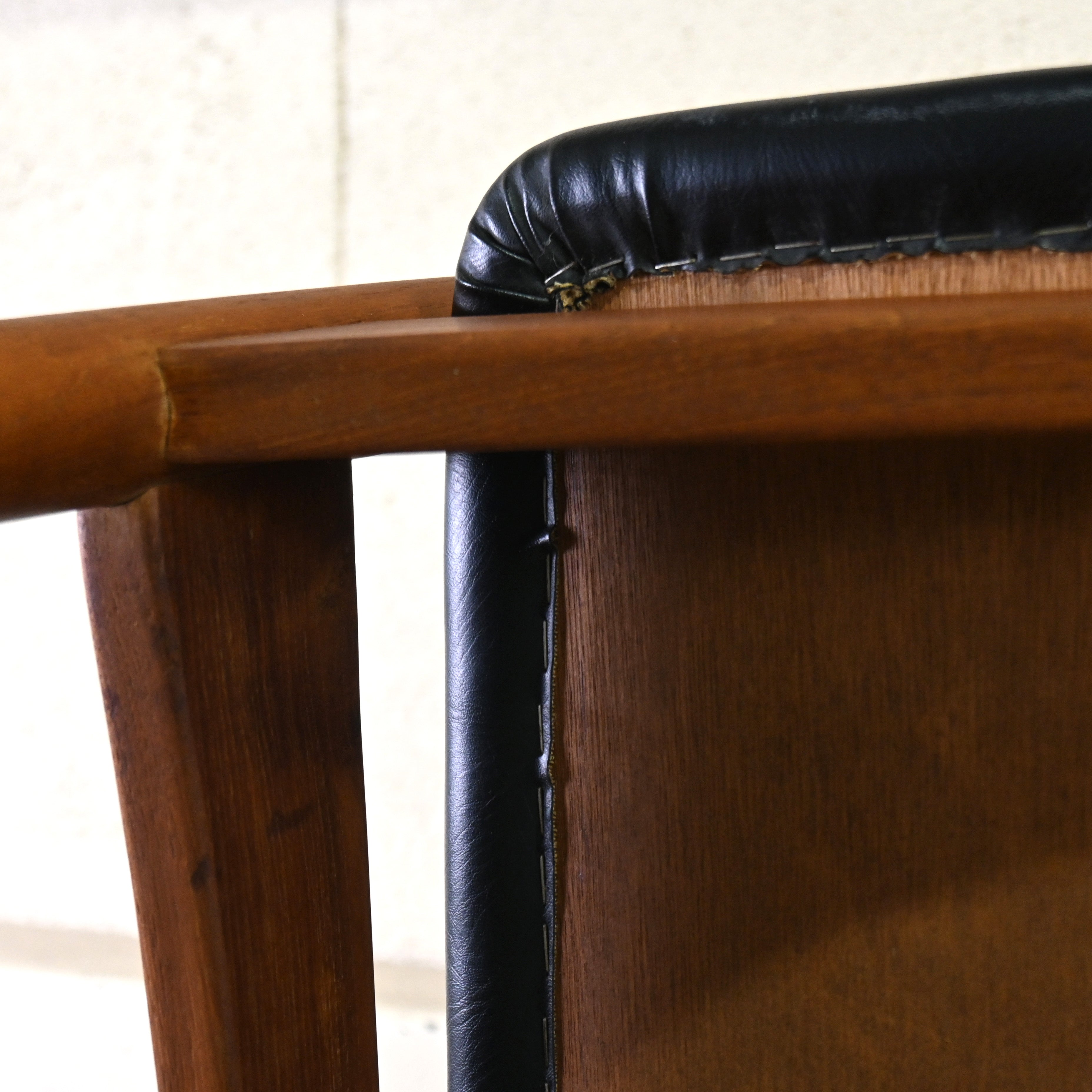 Tsuji mokko Arm chair Teakwood 1970's Japanese modern design / 辻木工 アームチェア チーク材 1970年代 ジャパニーズモダンデザイン