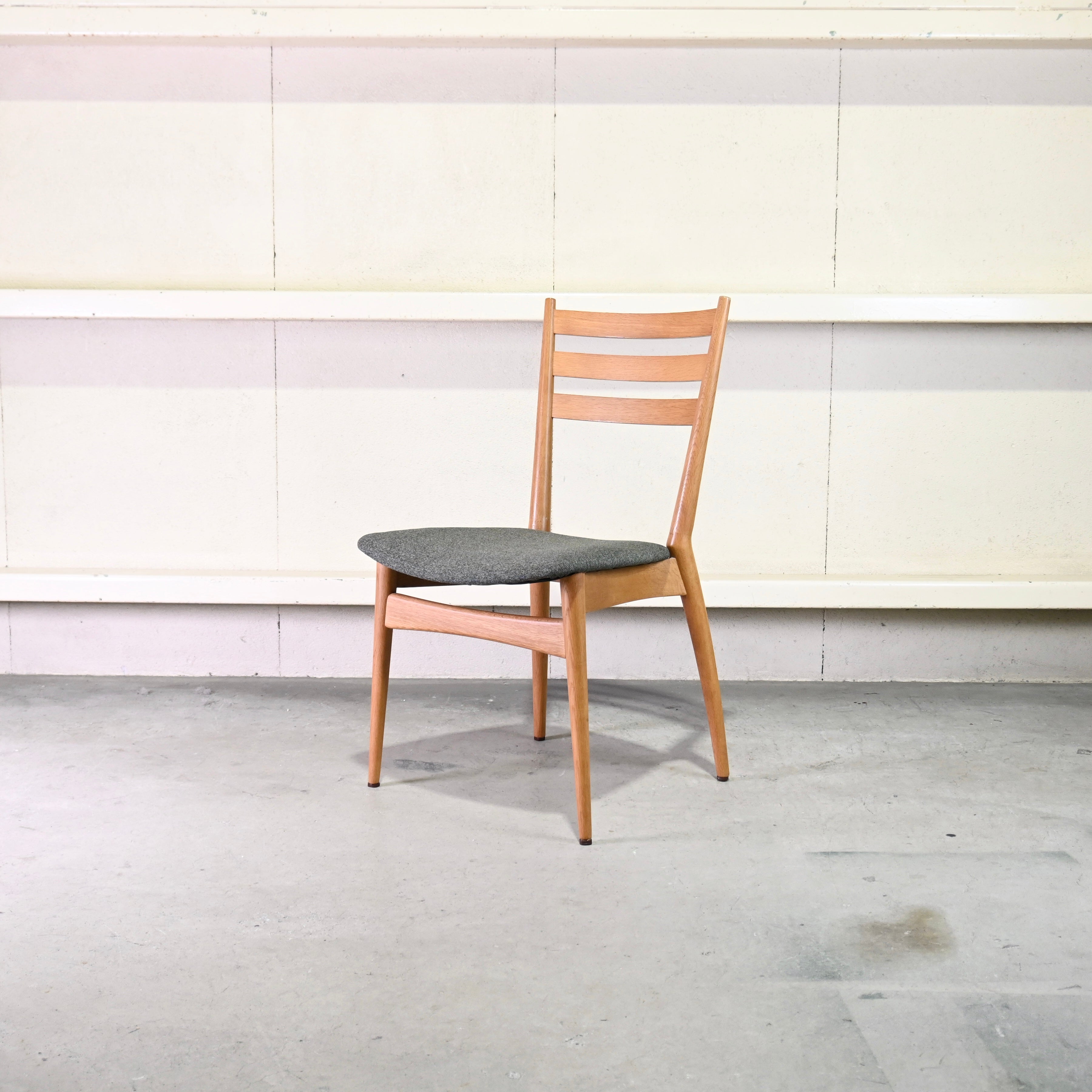 Nissin Forms Dining chair Remake UK fabric Oak wood / 日進木工 フォルムス ダイニングチェア リメイク 英国生地 オーク材