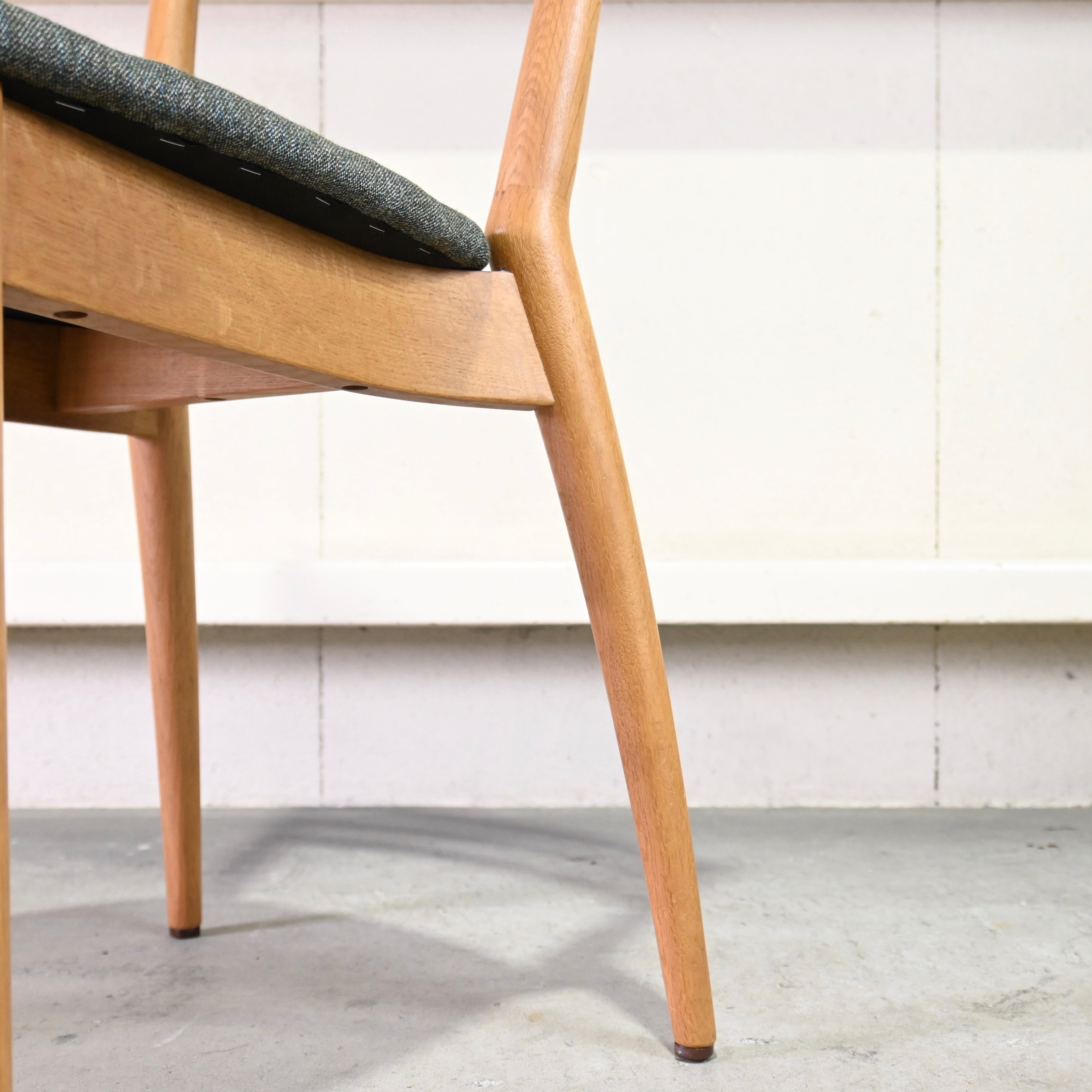 Nissin Forms Dining chair Remake UK fabric Oak wood / 日進木工 フォルムス ダイニングチェア リメイク 英国生地 オーク材