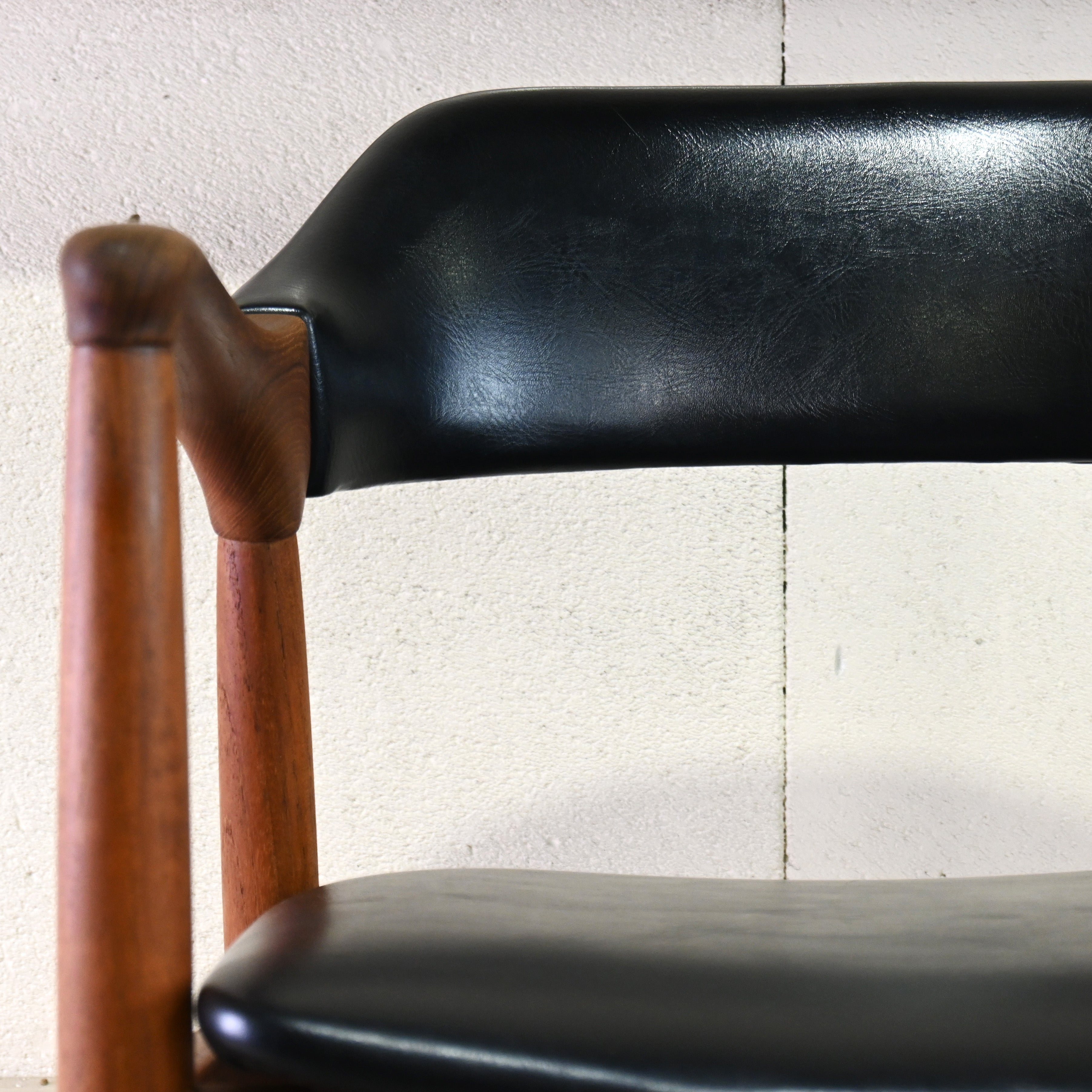 Tsuji mokko Arm chair Teakwood 1970's Japanese modern design / 辻木工 アームチェア チーク材 1970年代 ジャパニーズモダンデザイン