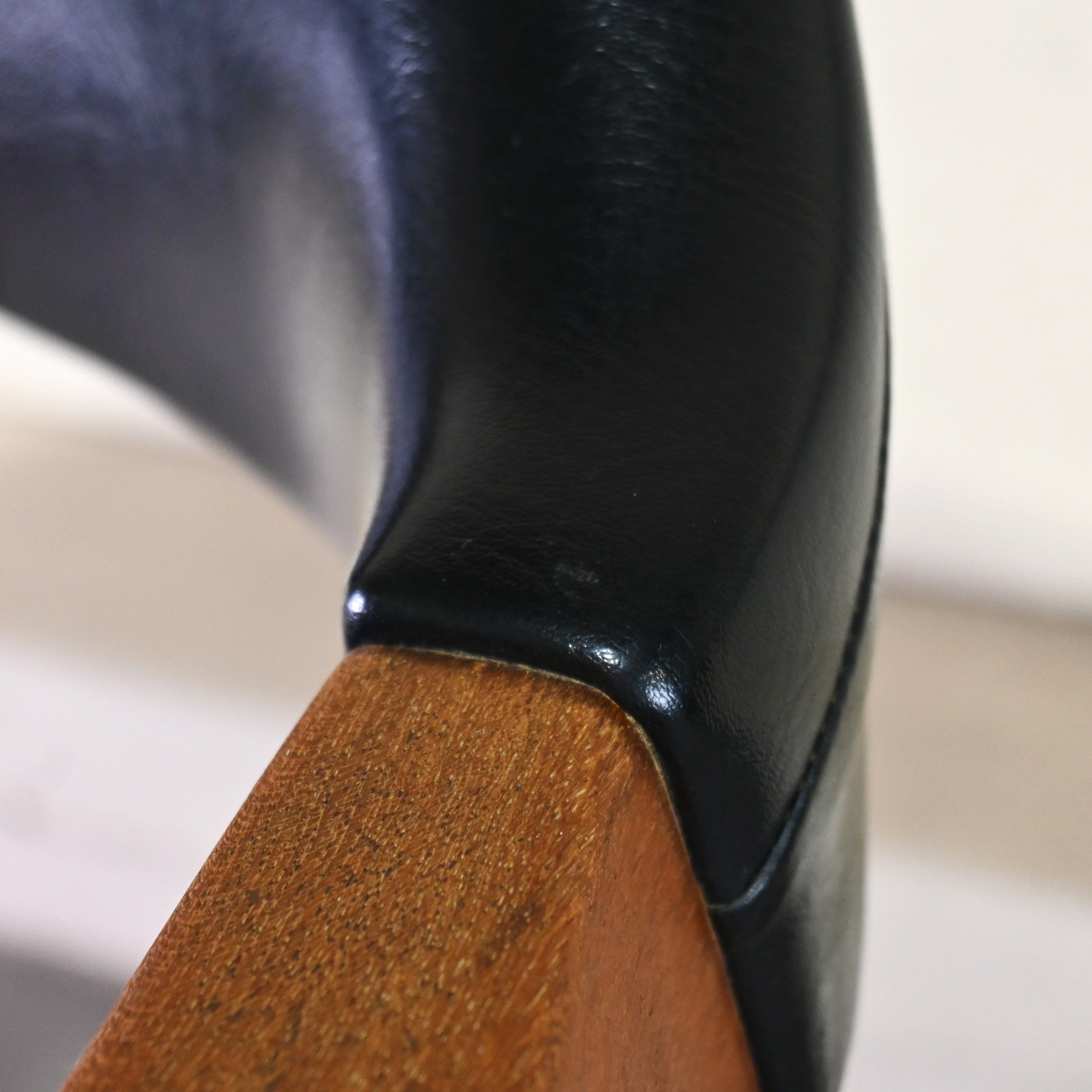 Tsuji mokko Arm chair Teakwood 1970's Japanese modern design / 辻木工 アームチェア チーク材 1970年代 ジャパニーズモダンデザイン