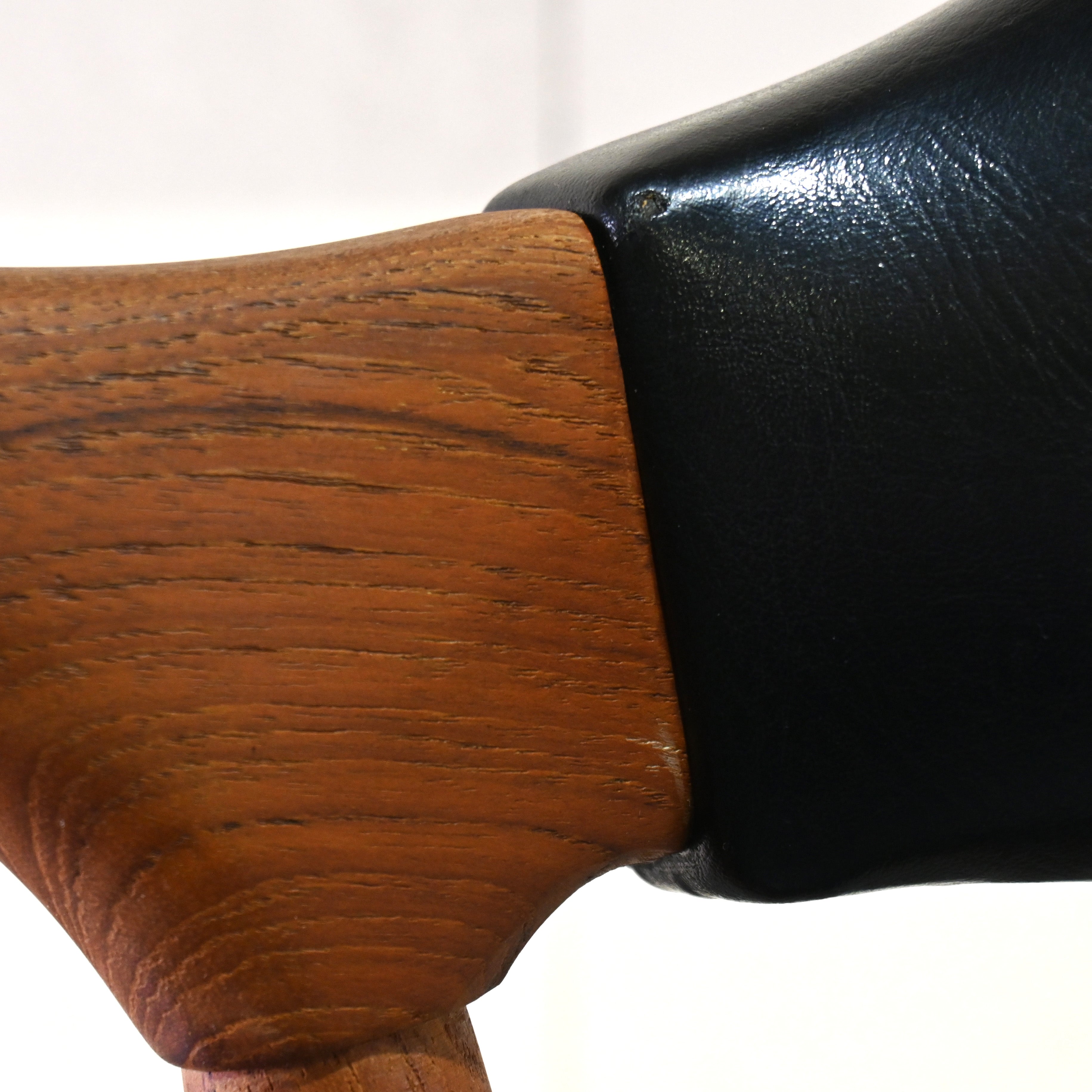 Tsuji mokko Arm chair Teakwood 1970's Japanese modern design / 辻木工 アームチェア チーク材 1970年代 ジャパニーズモダンデザイン